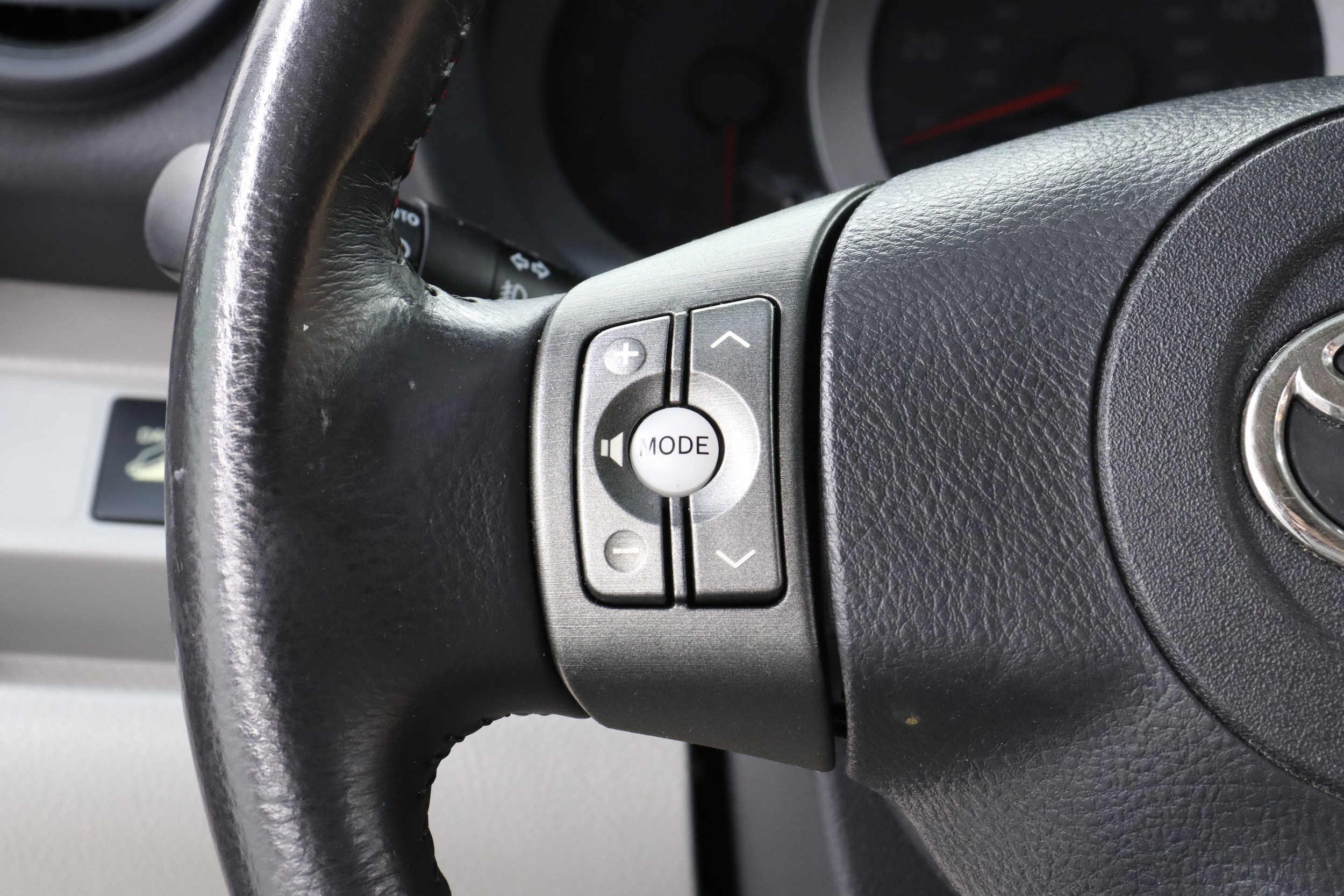 2011 Toyota RAV4 41