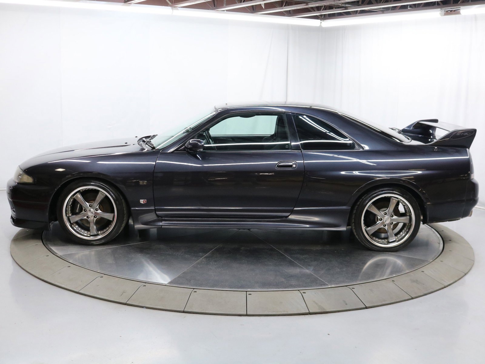 1995 Nissan Skyline 7