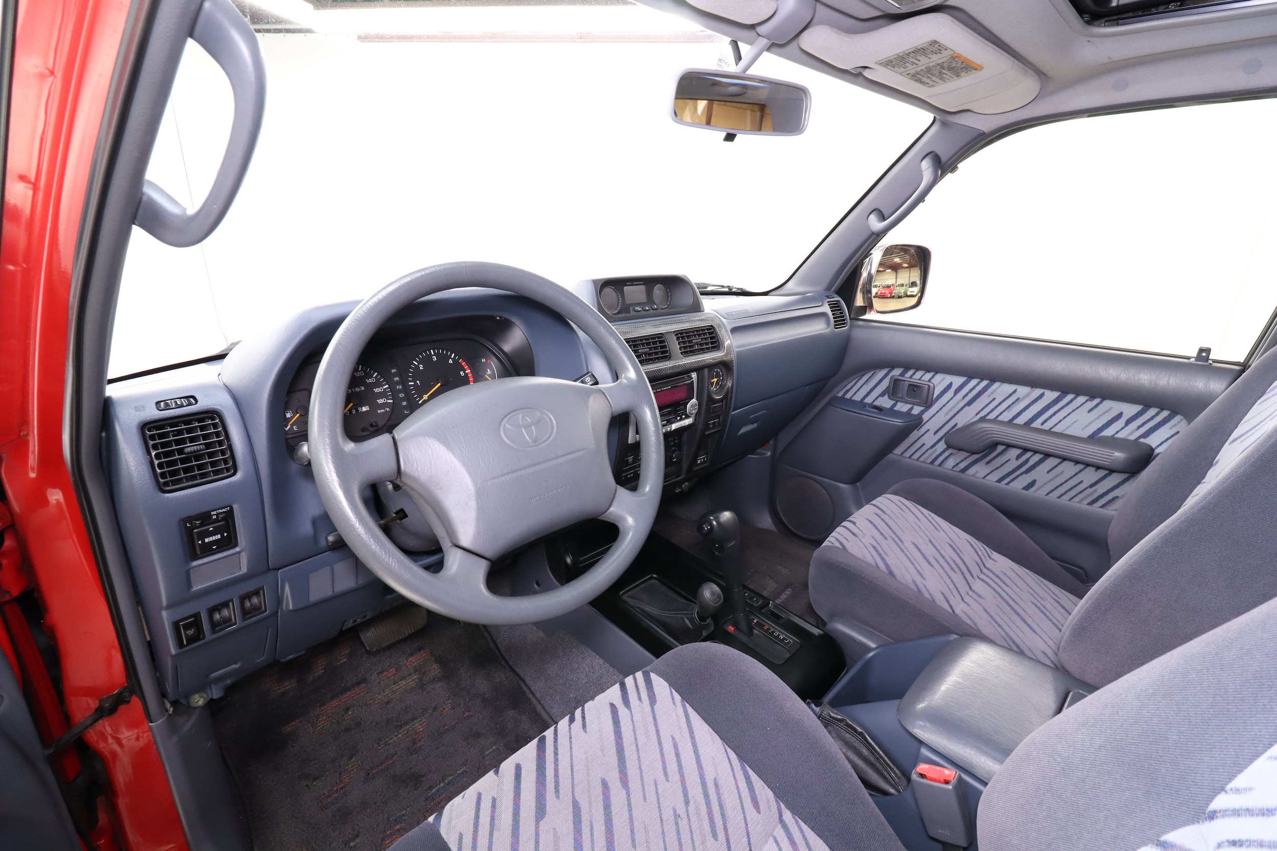 1998 Toyota Land Cruiser Prado 11