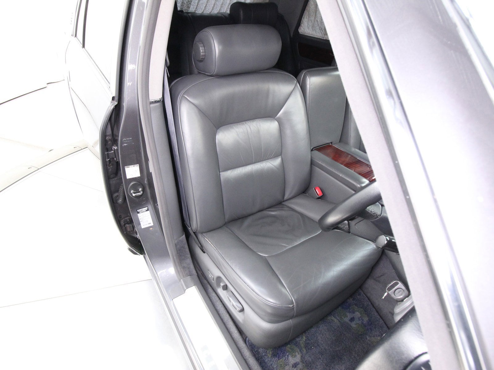 1997 Toyota Century 19