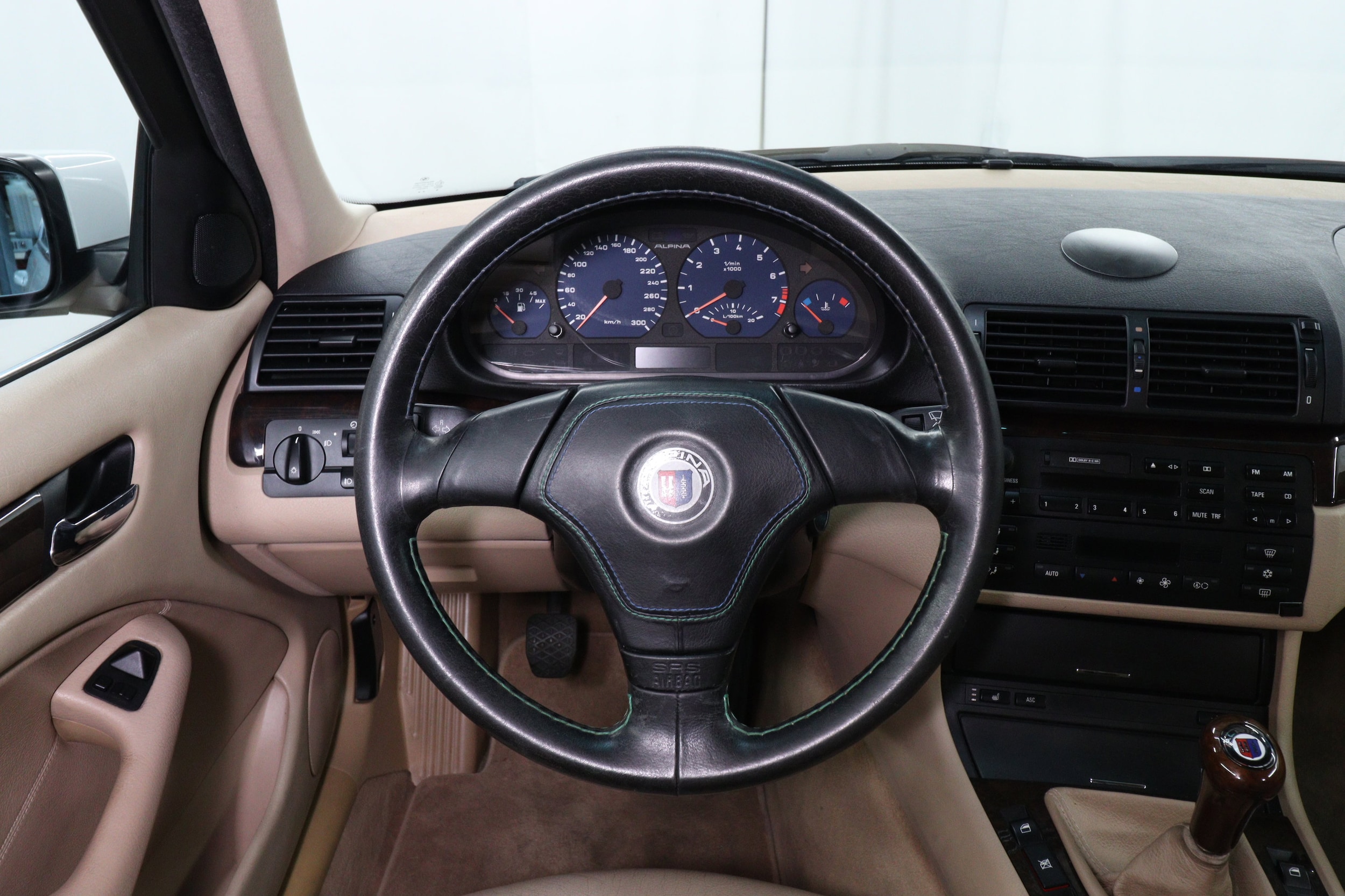 2000 BMW Alpina B3 11