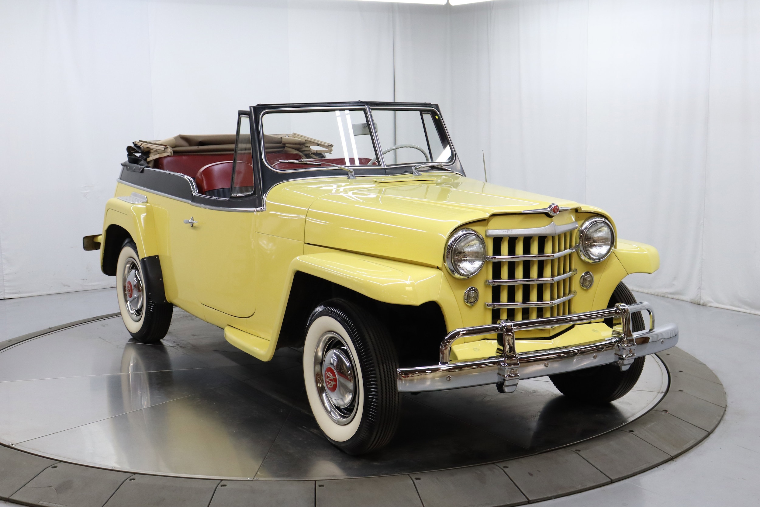 1950 Willys Jeepster 10