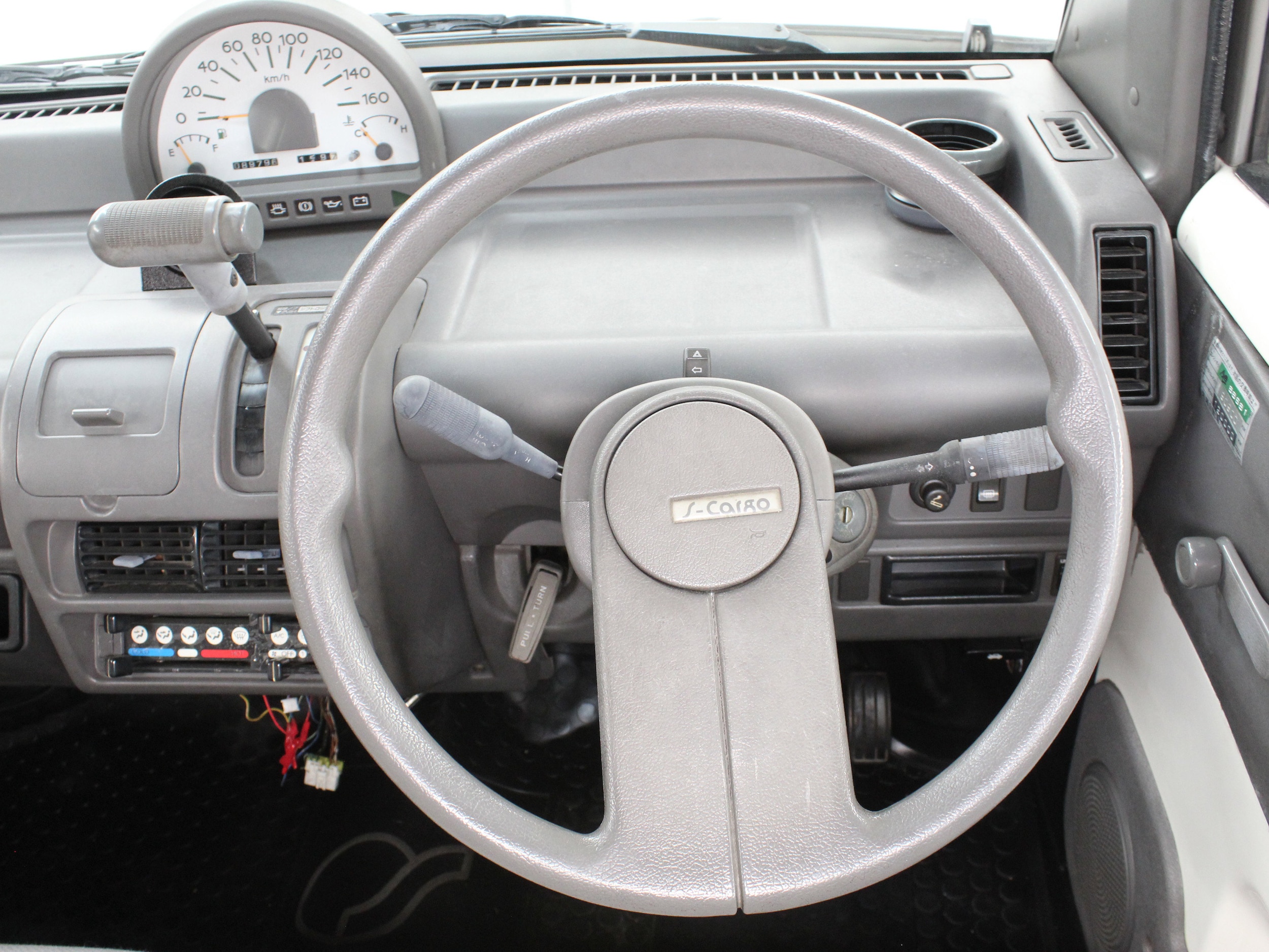 1989 Nissan S-Cargo 13