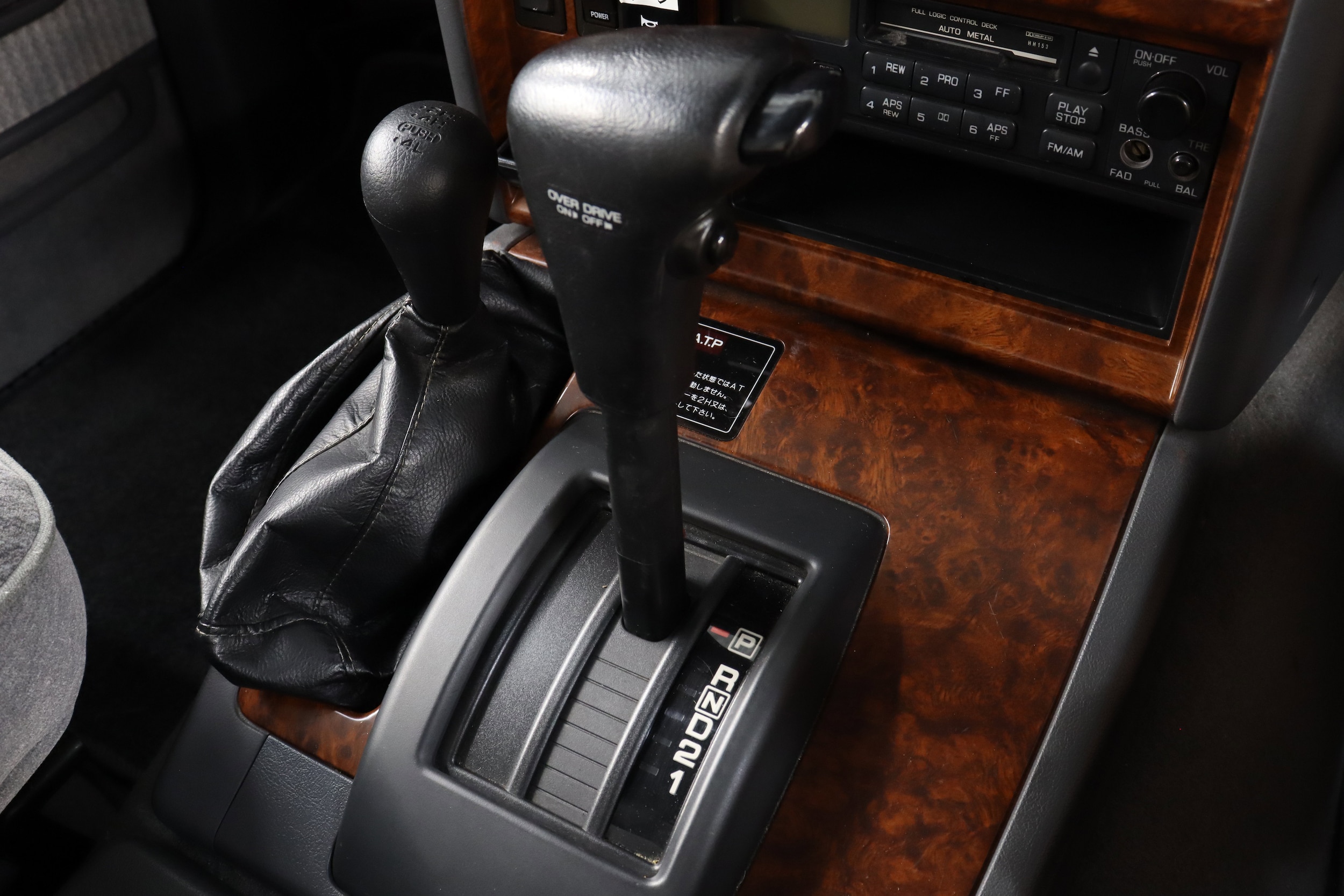 1995 Nissan Safari 17