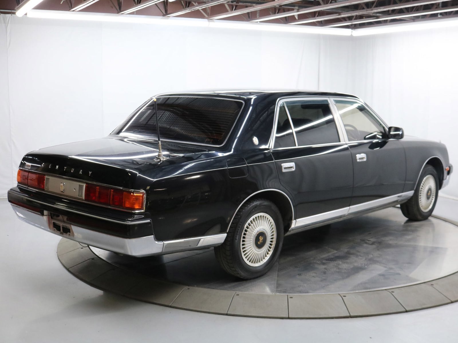 1997 Toyota Century 10