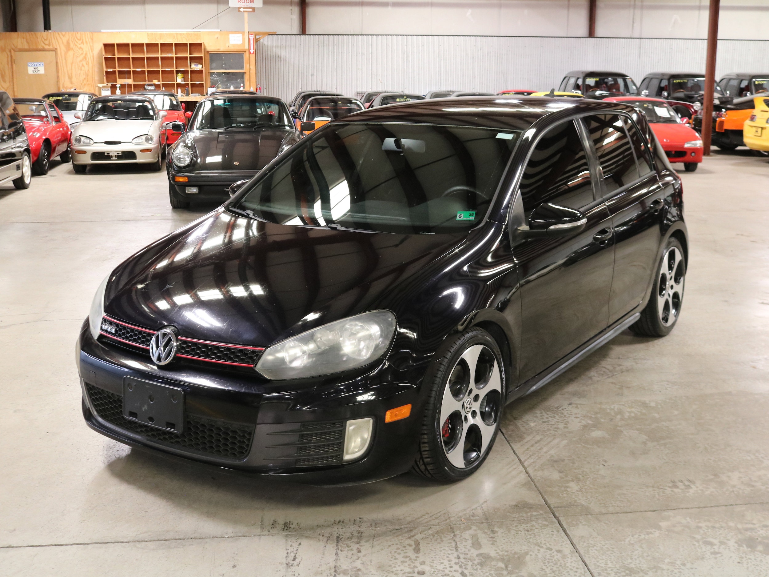 2012 Volkswagen GTI 2