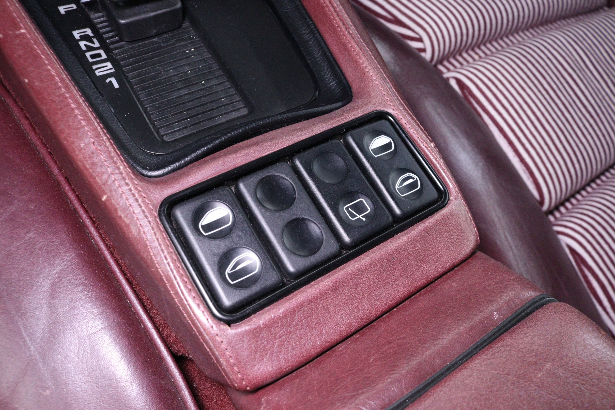 1982 Porsche 928 53
