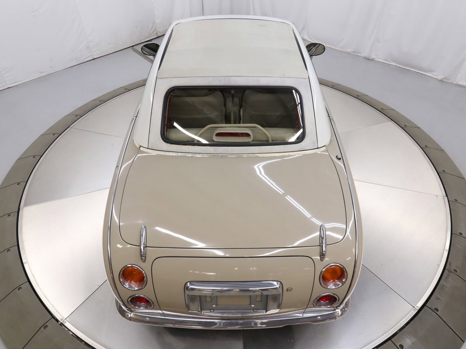 1991 Nissan Figaro 38
