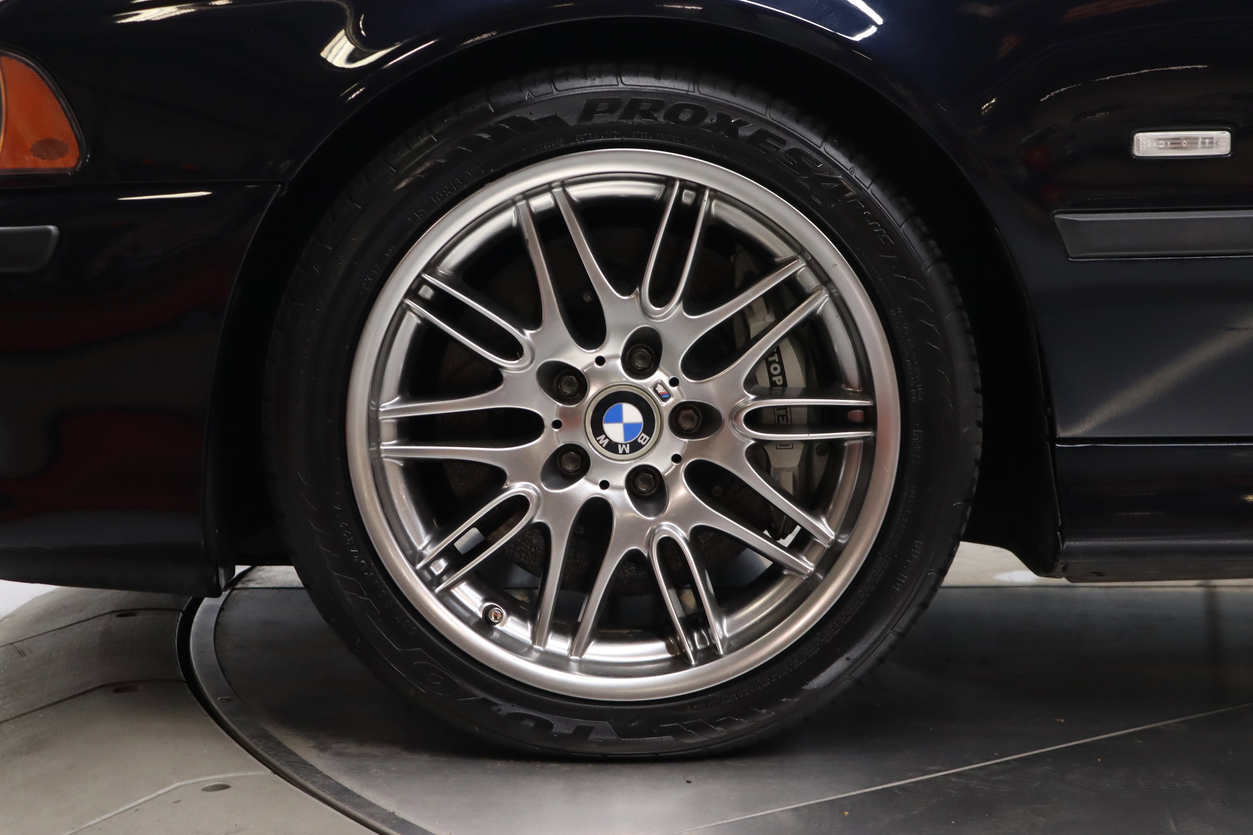 2001 BMW M5 37