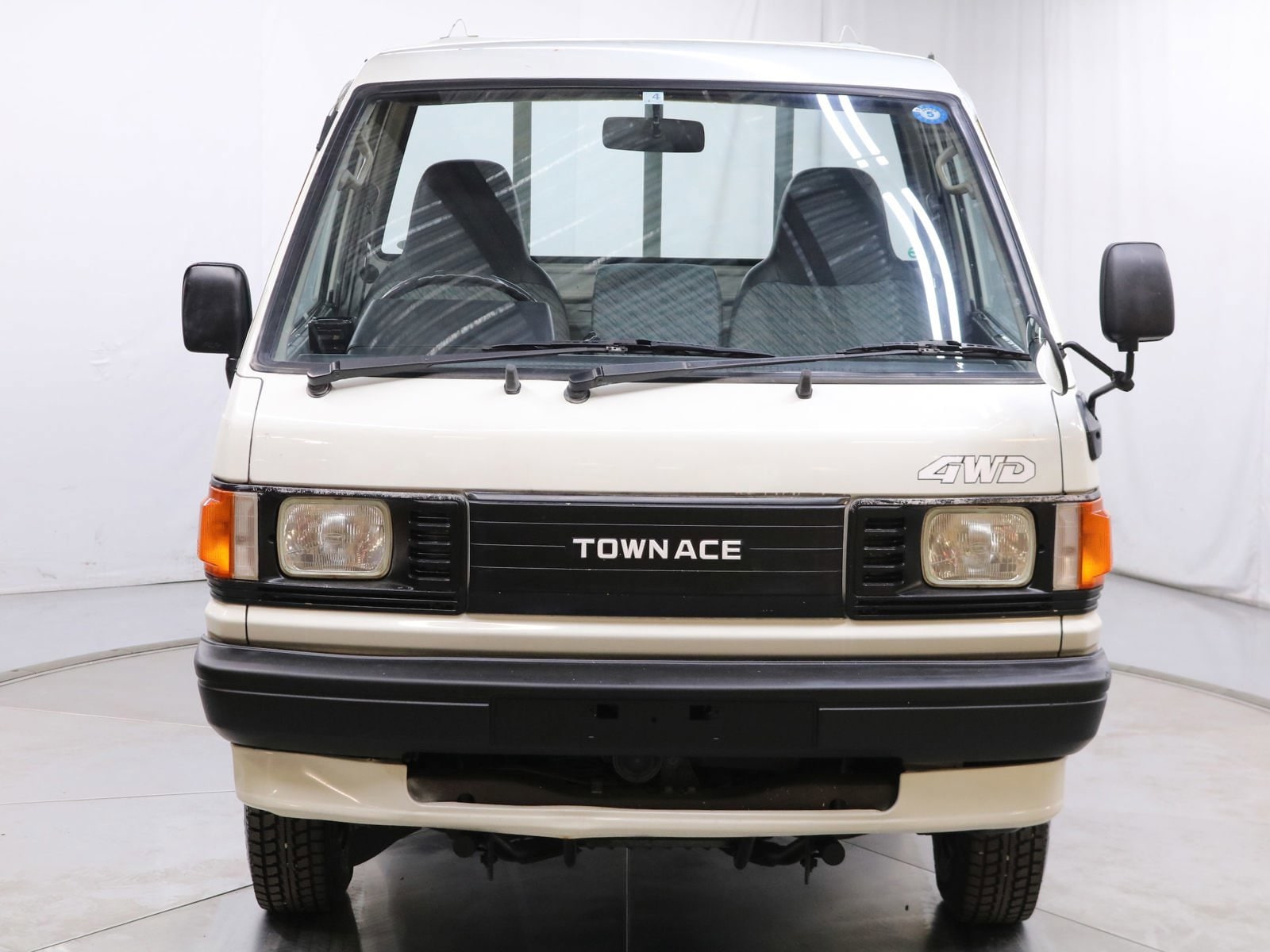 1996 Toyota Townace 3