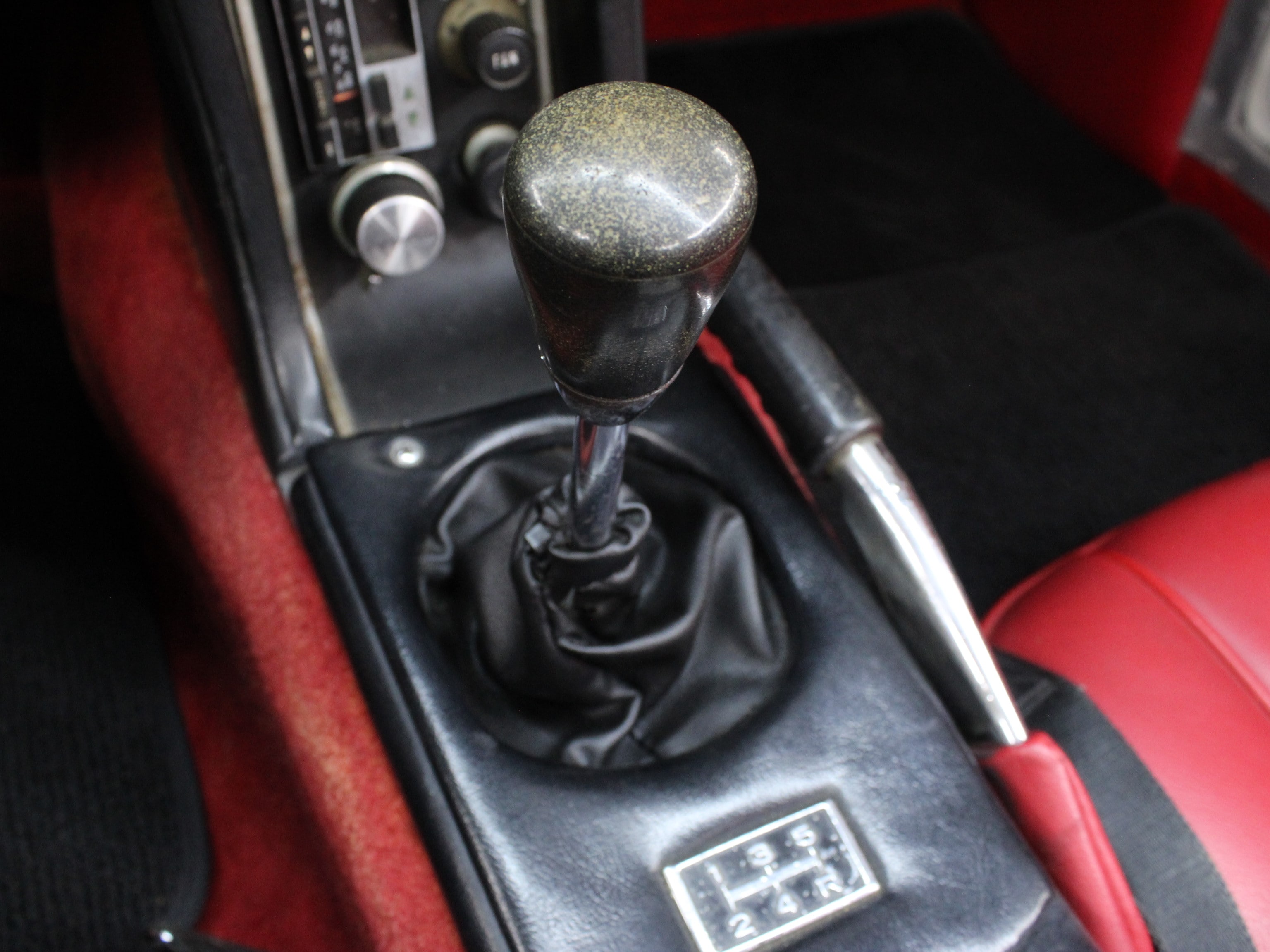 1969 Datsun 2000 17