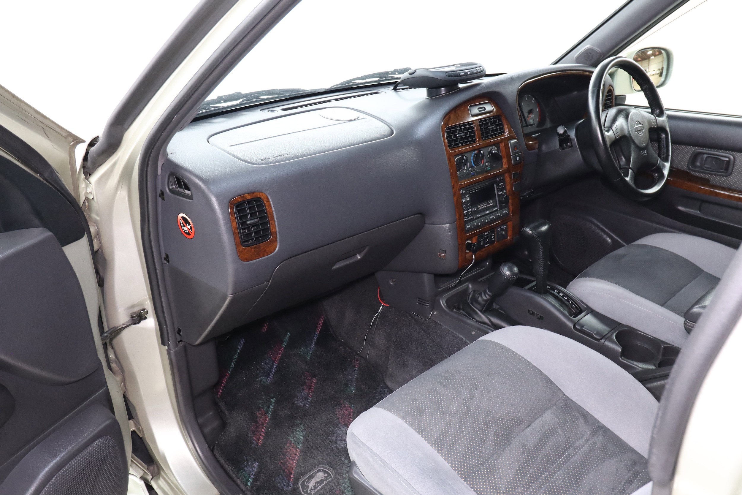 1996 Nissan Terrano 15