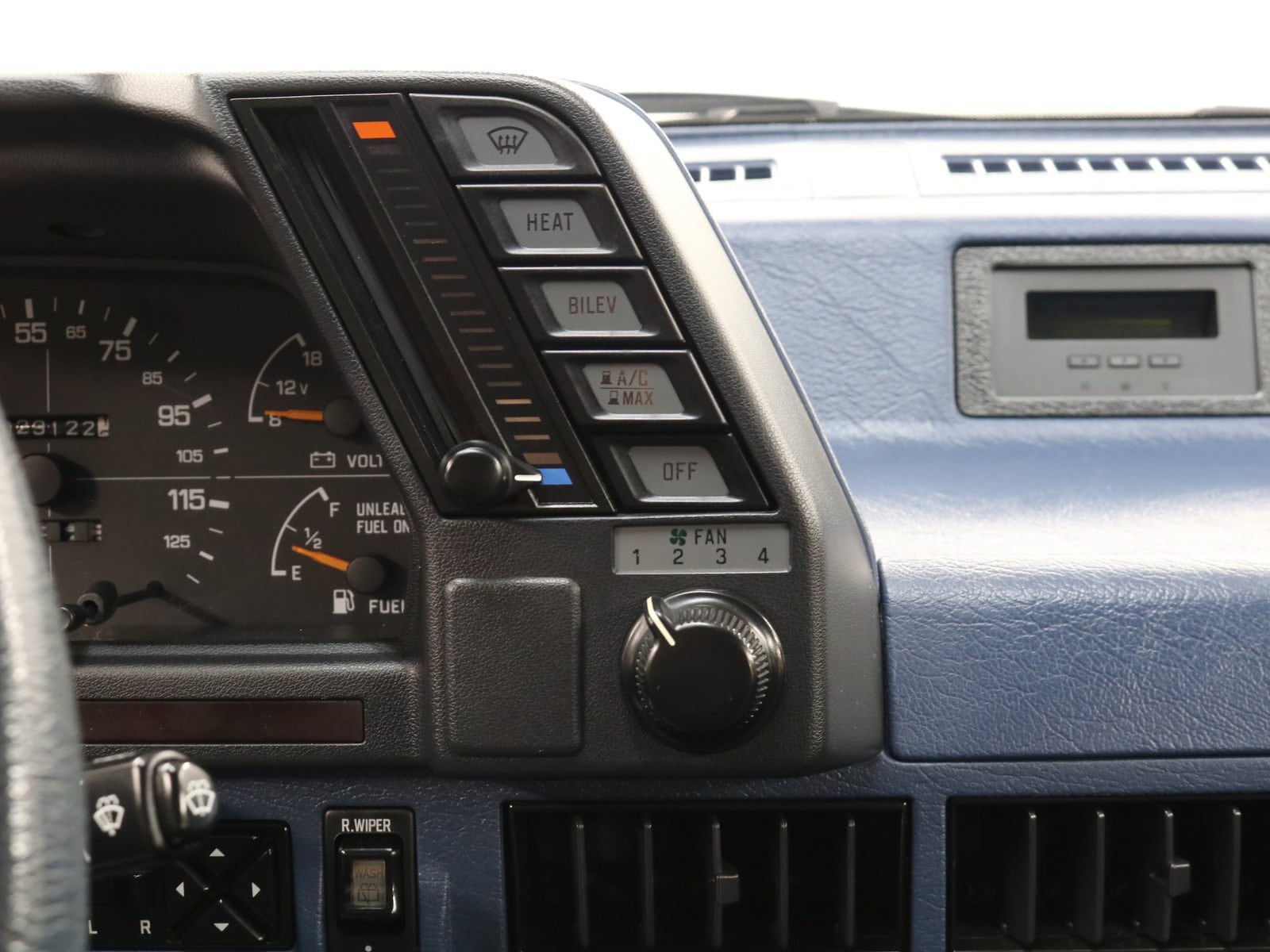 1992 Subaru Loyale 28