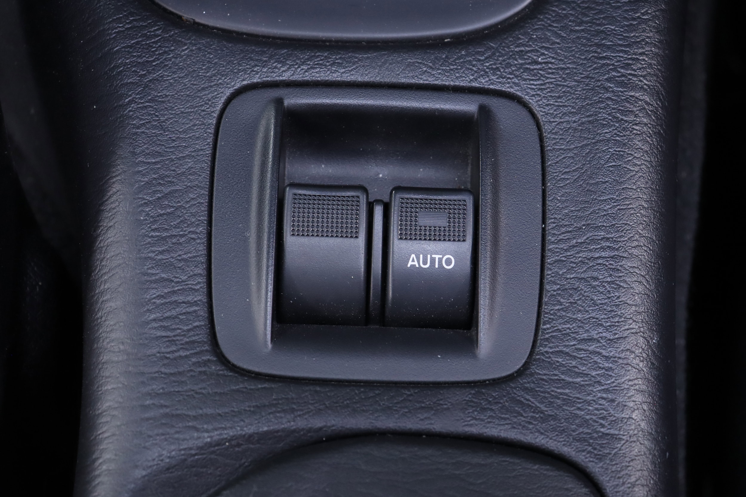 2000 Mazda Roadster 57