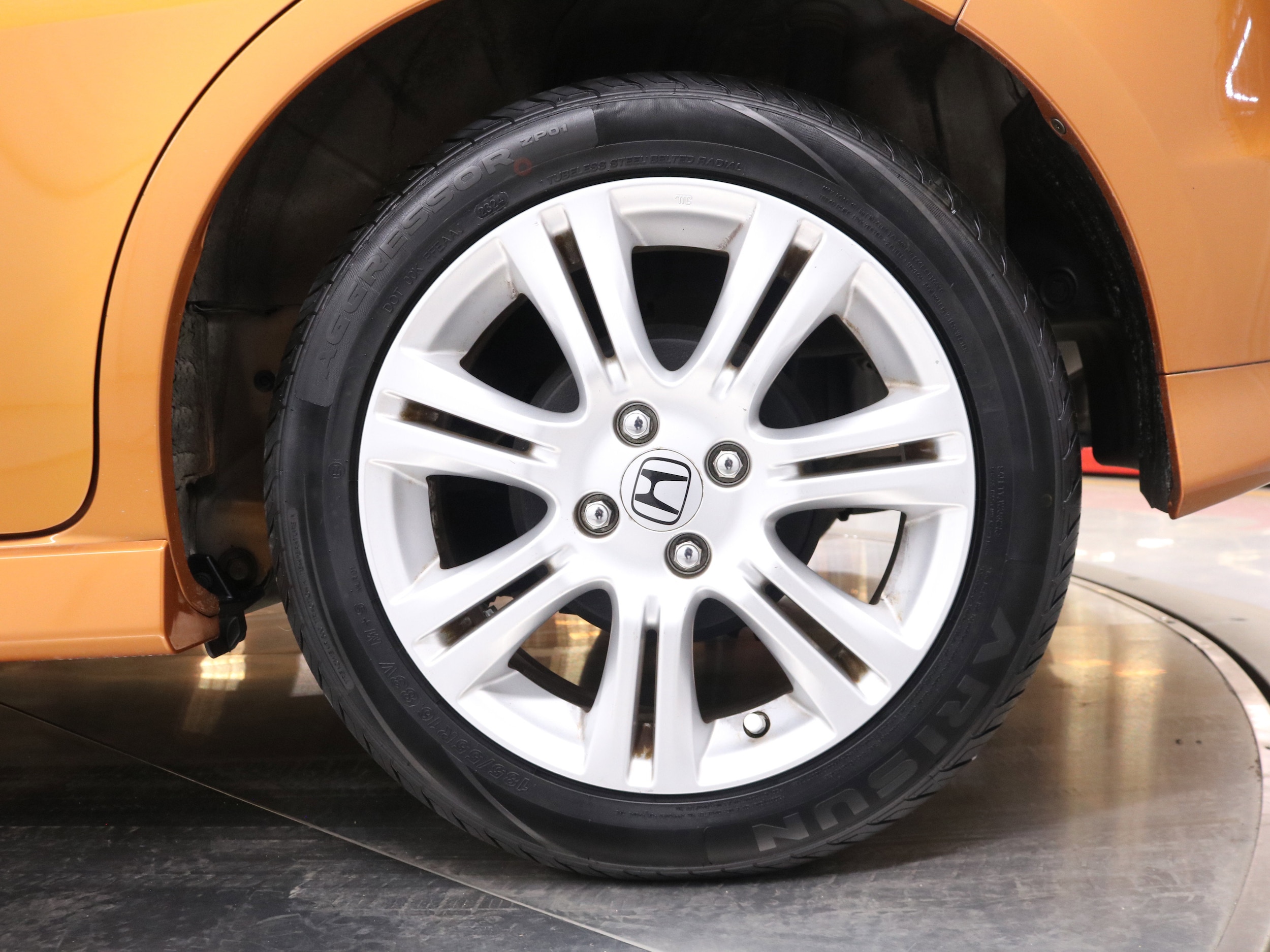 2010 Honda Fit 30