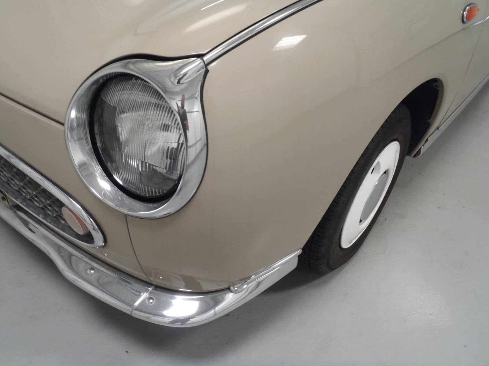1991 Nissan Figaro 29