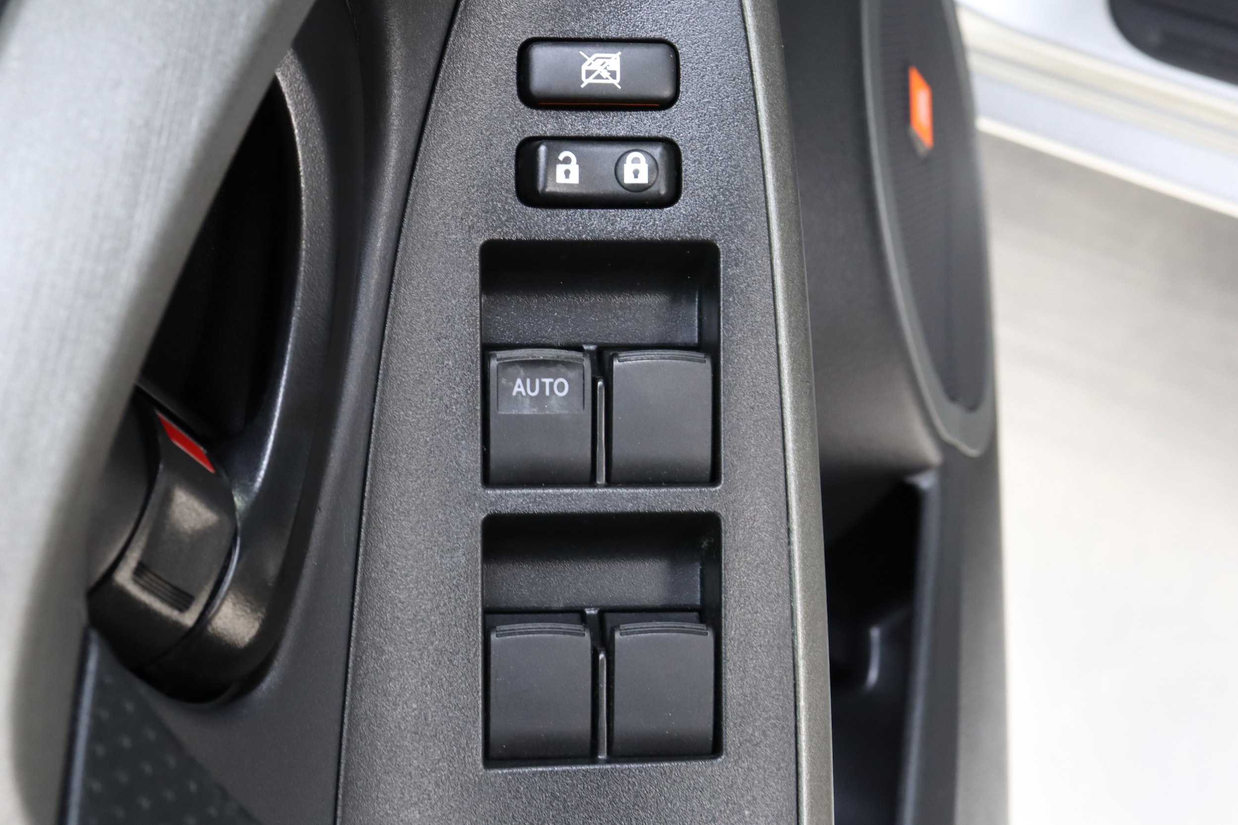 2011 Toyota RAV4 44