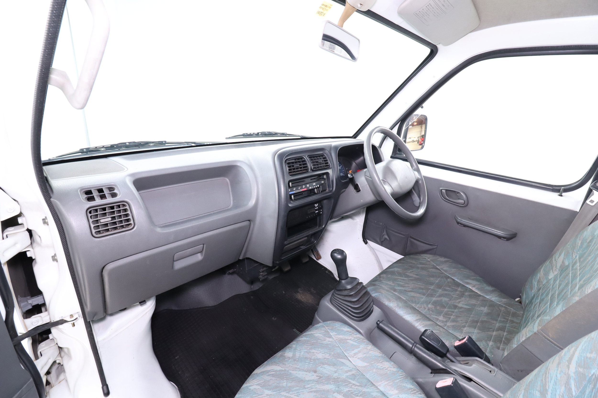 1999 Suzuki Carry 17