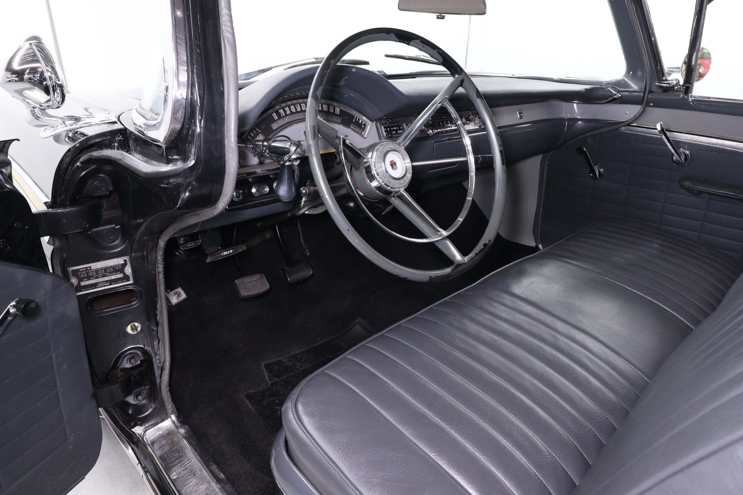 1957 Ford Fairlane 9