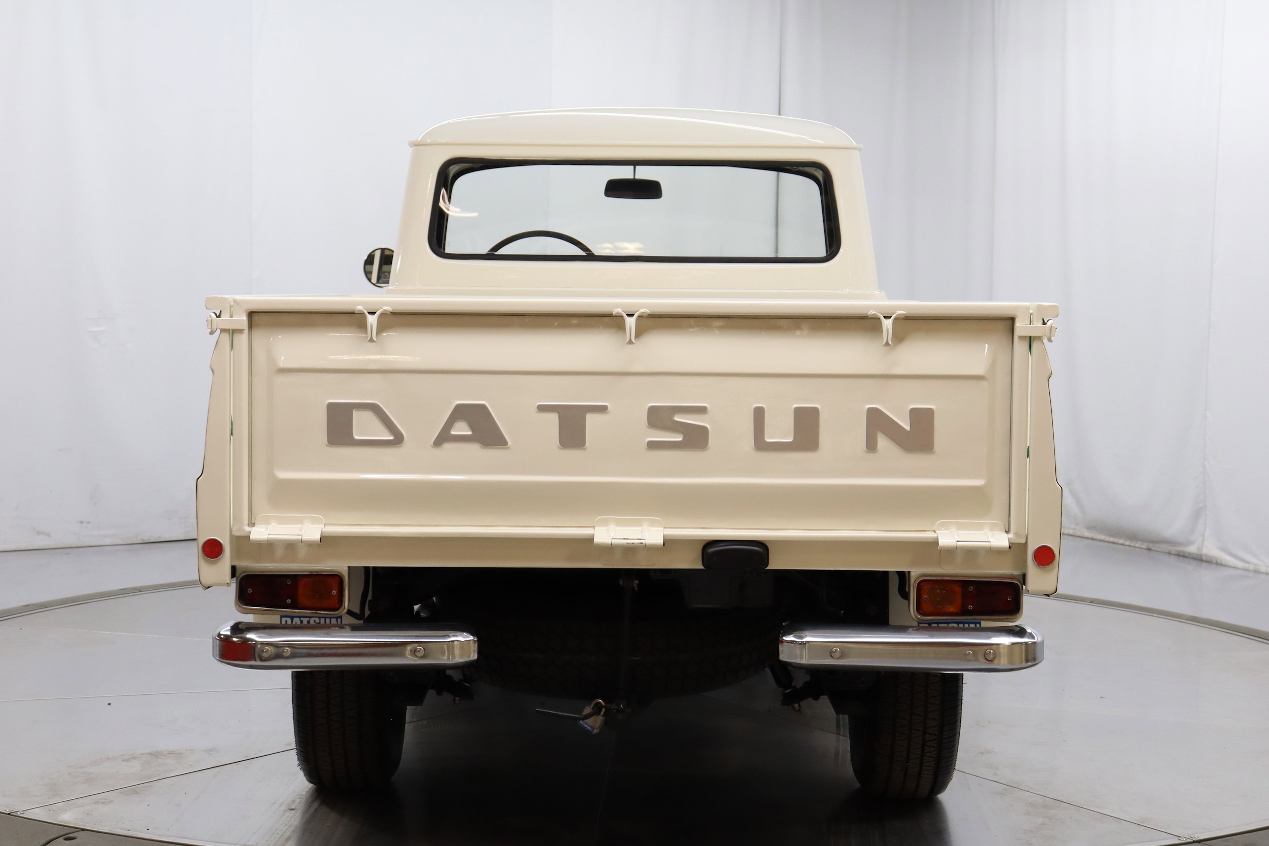 1964 Datsun 1200 8
