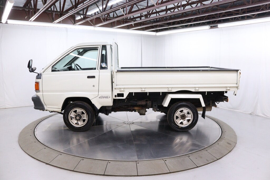 Used 1997 Toyota Town Ace Truck