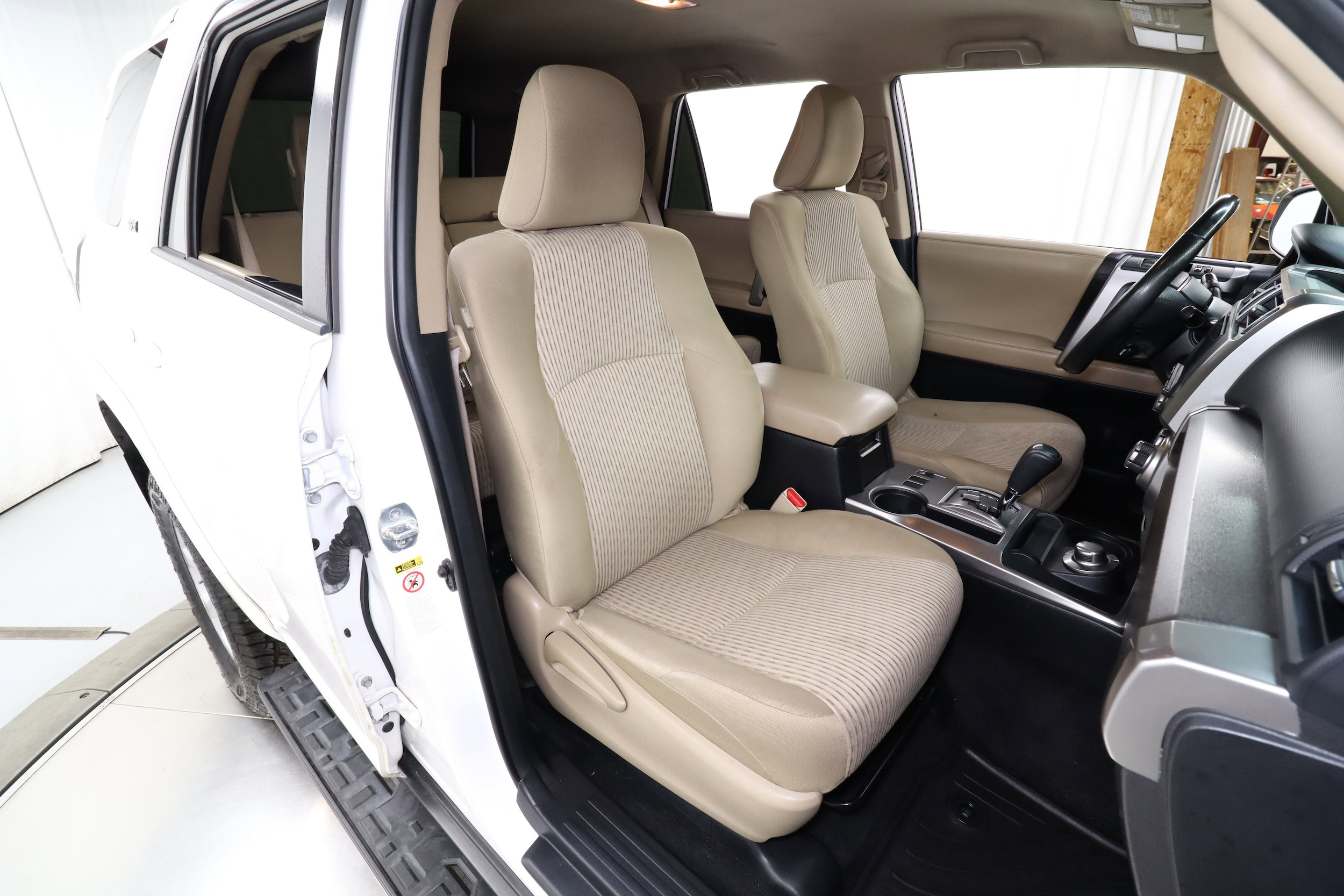 2014 Toyota 4Runner 19
