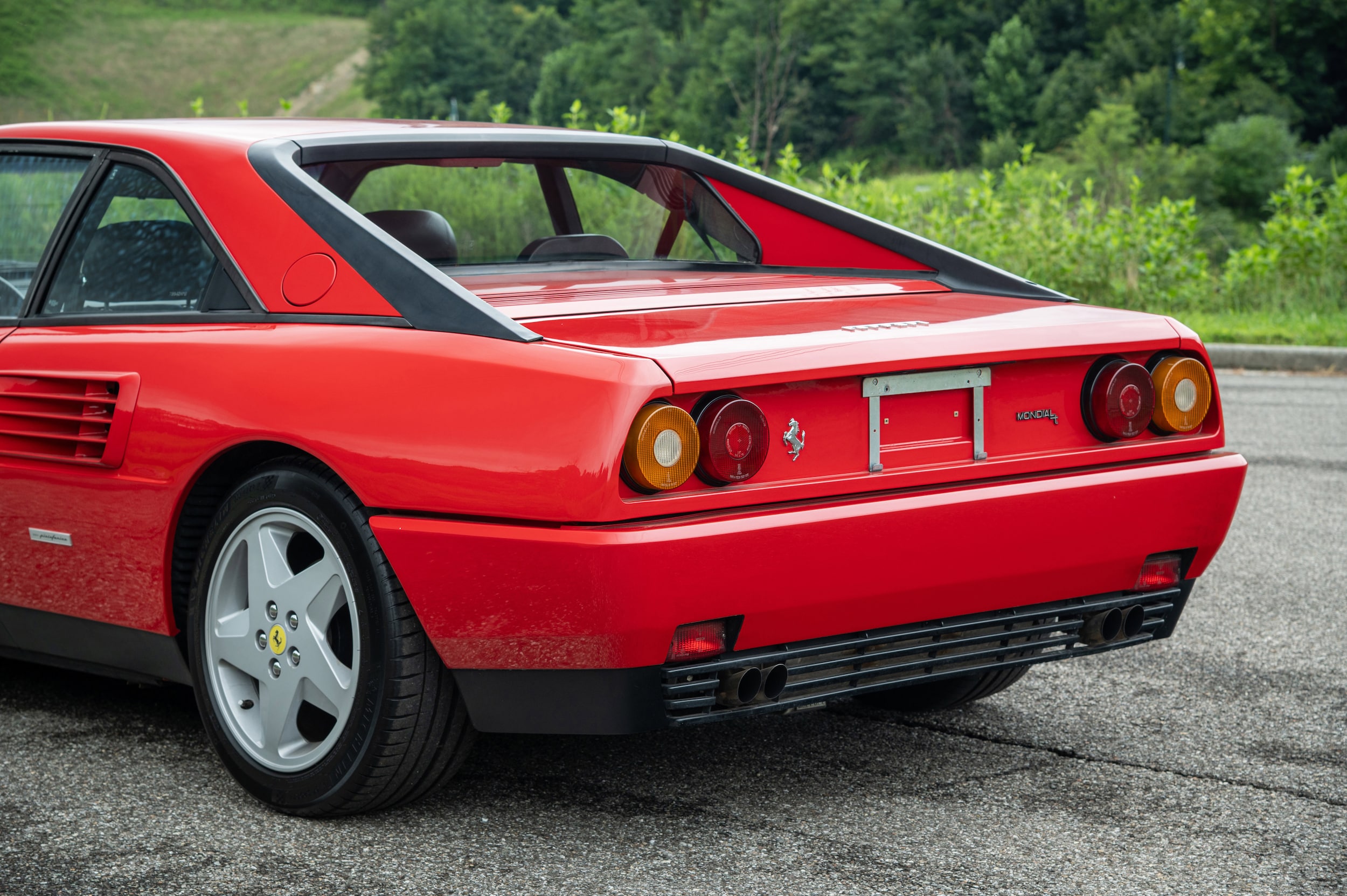 1991 Ferrari Mondial 24