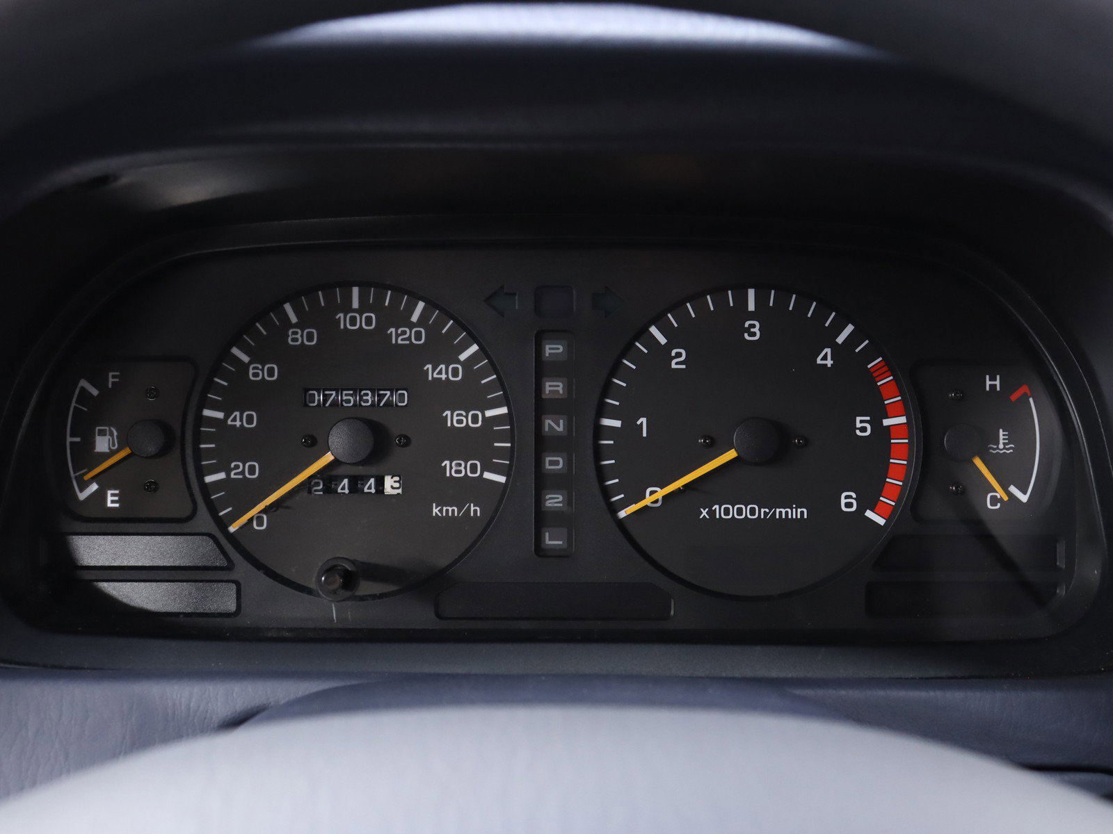 1997 Toyota Land Cruiser Prado 11