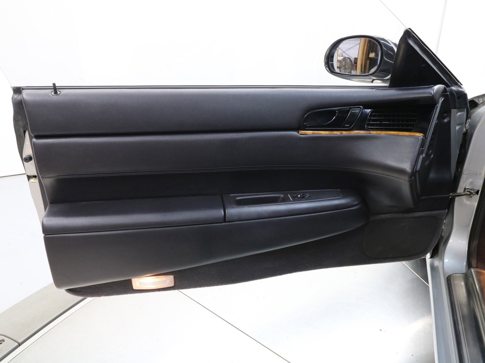 1995 Mazda Cosmo 18
