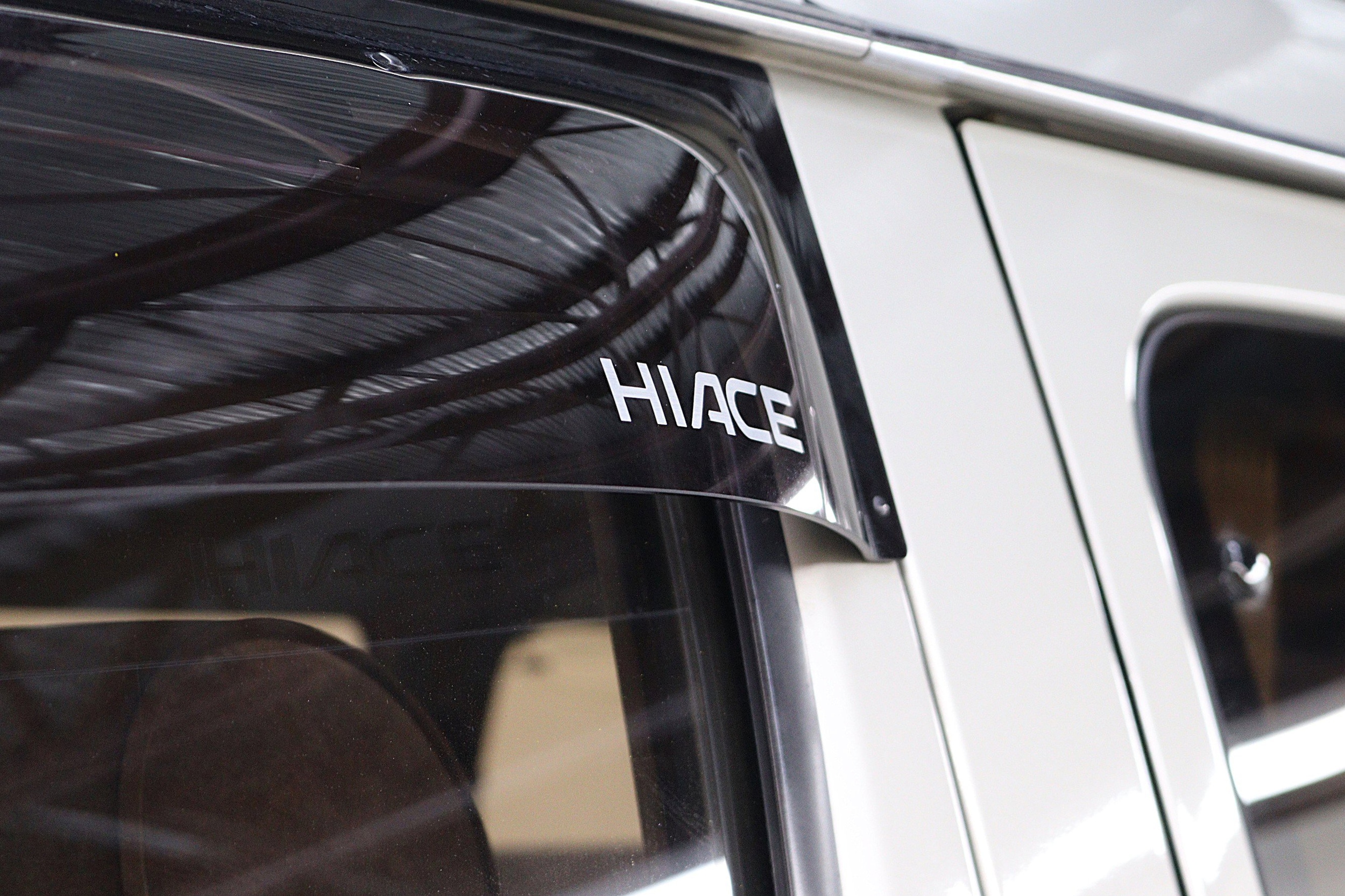 1997 Toyota Hiace 82