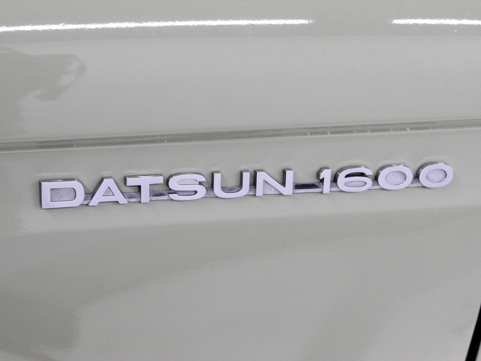 1971 Datsun 1600 41