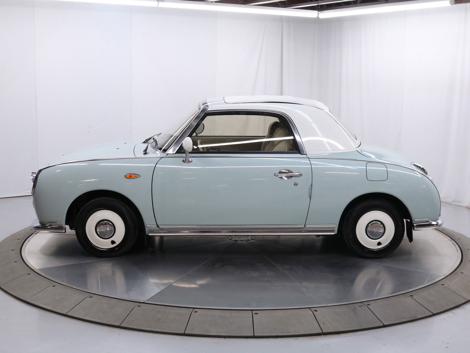 1991 Nissan Figaro 4