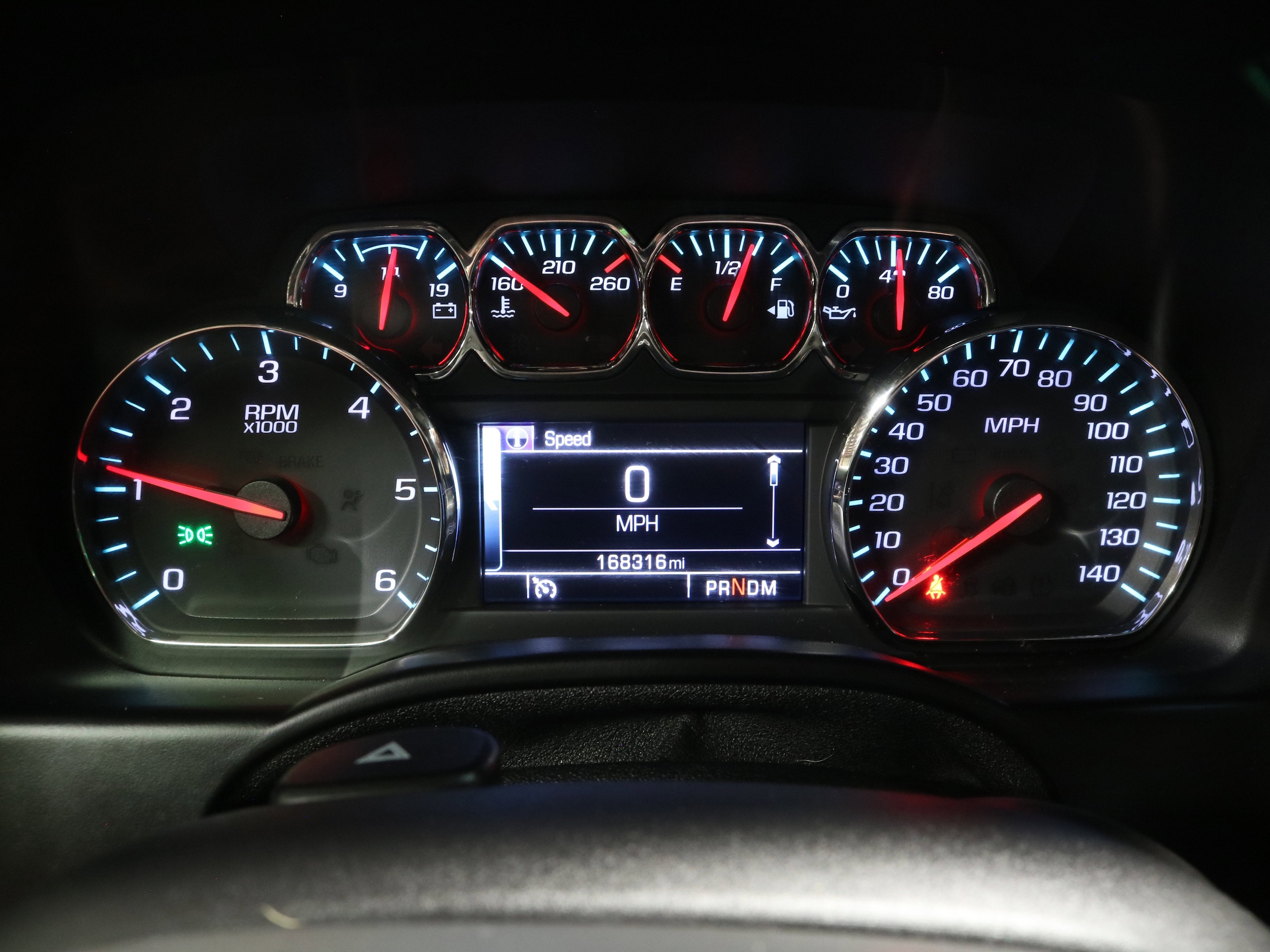 2015 Chevrolet Suburban 11