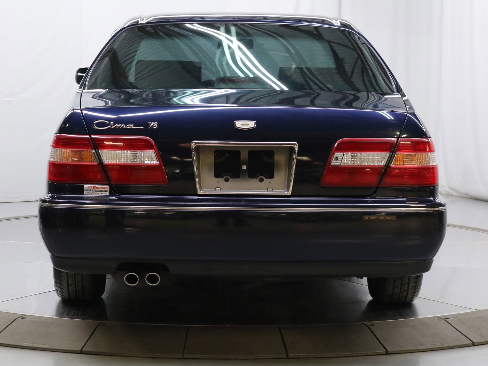1998 Nissan Cima 8