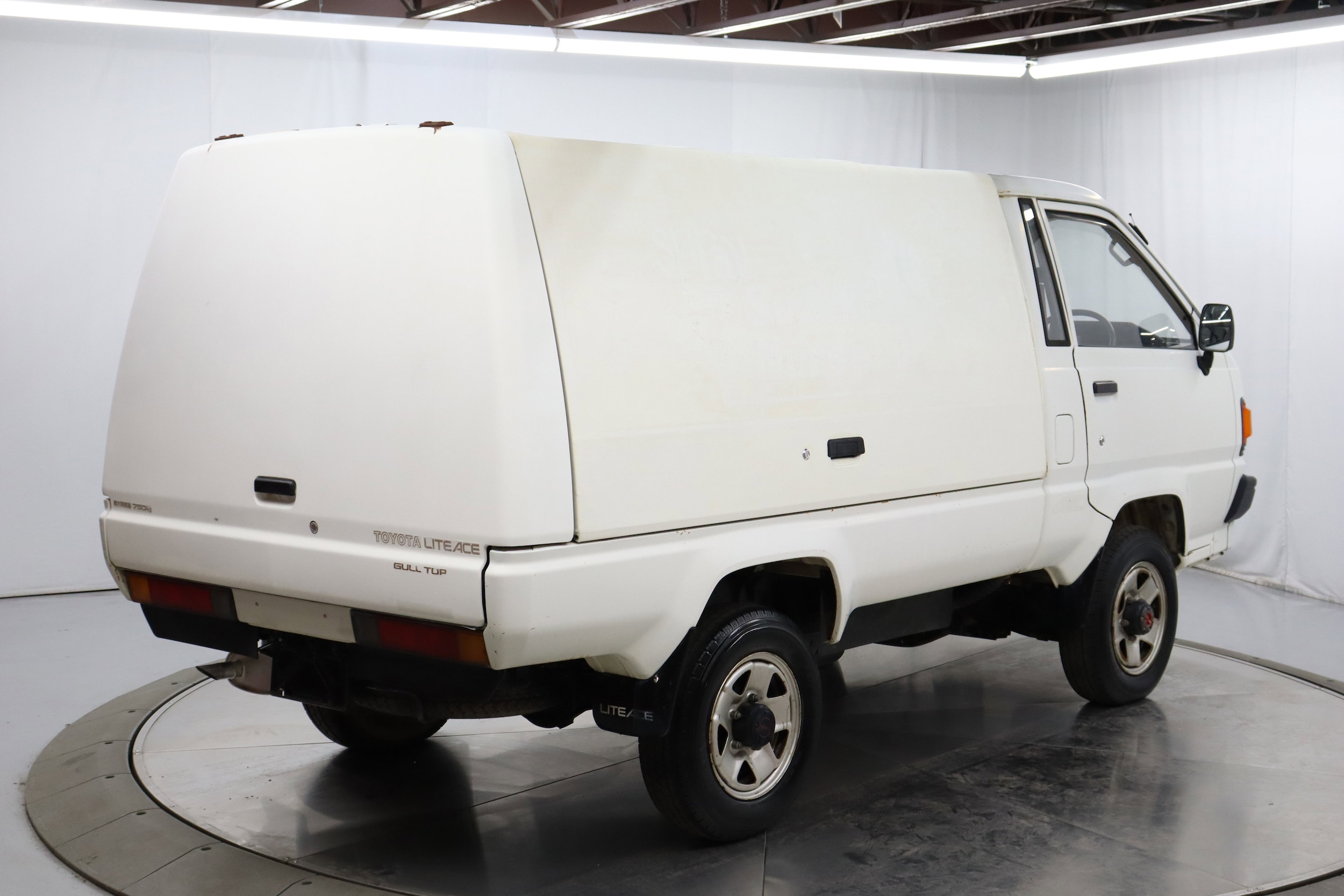 1991 Toyota Liteace 9