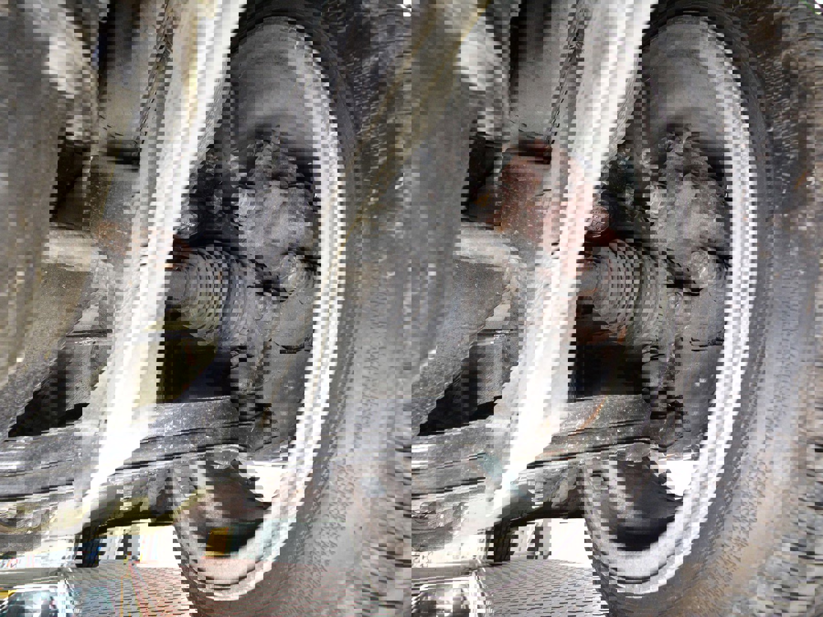 1997 Nissan March 35