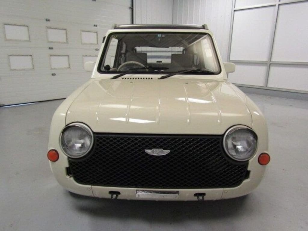 Used 1989 Nissan Pao Hatchback