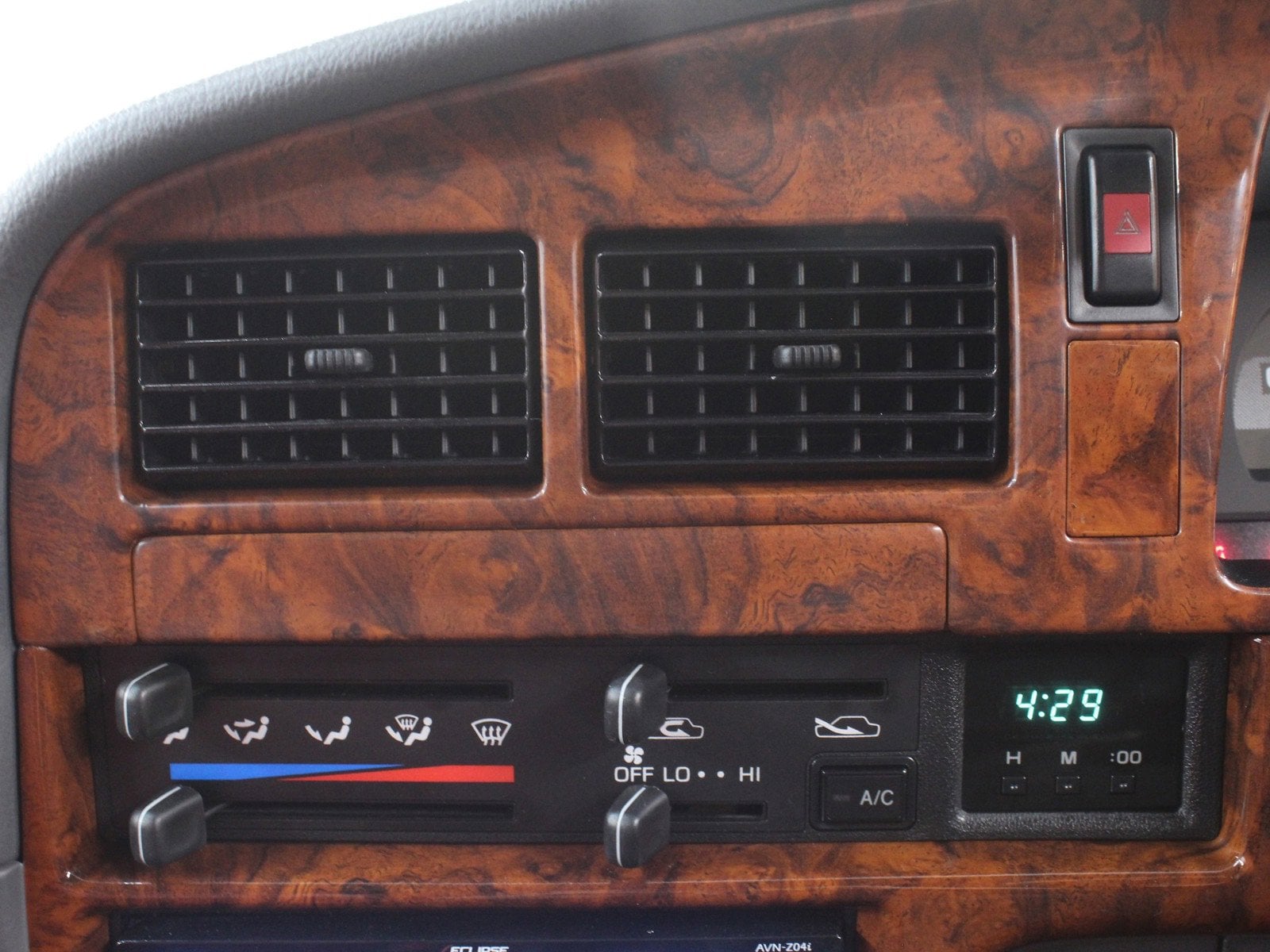 1997 Toyota Classic 12