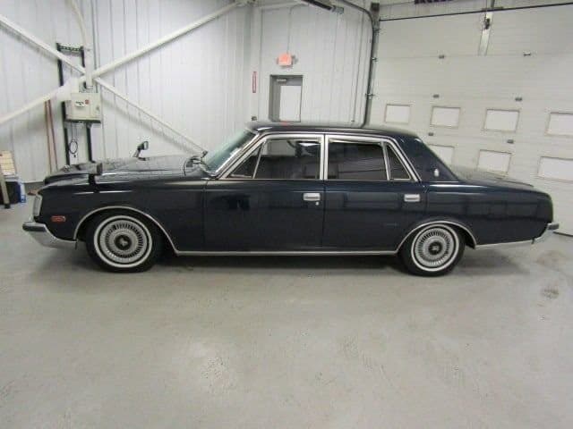 1991 Toyota Century 4