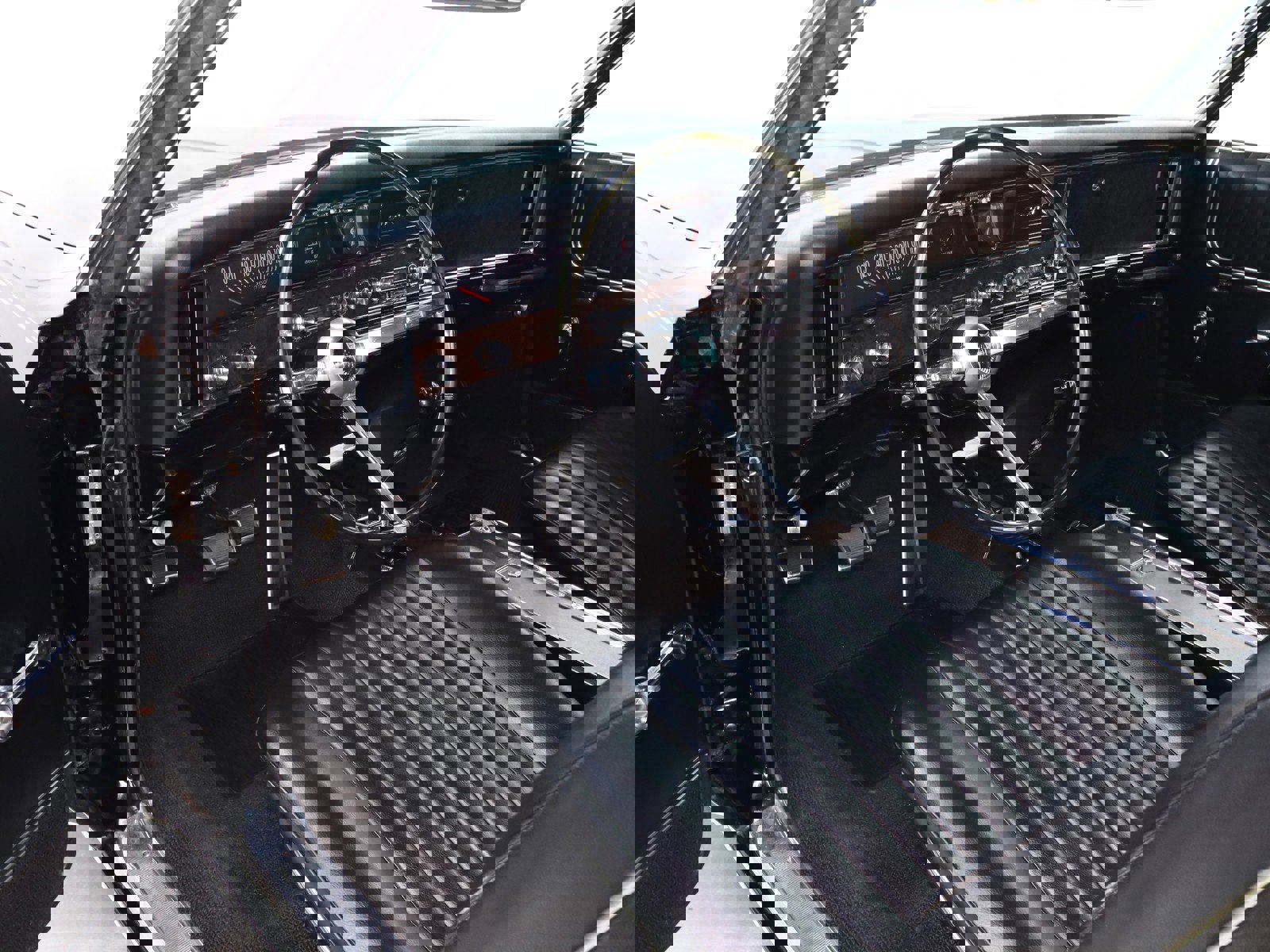 1967 Pontiac Grand Prix 9