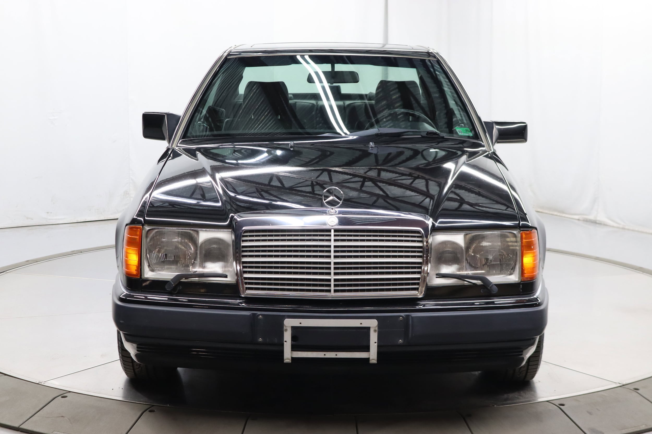 1992 Mercedes-Benz 300CE 6