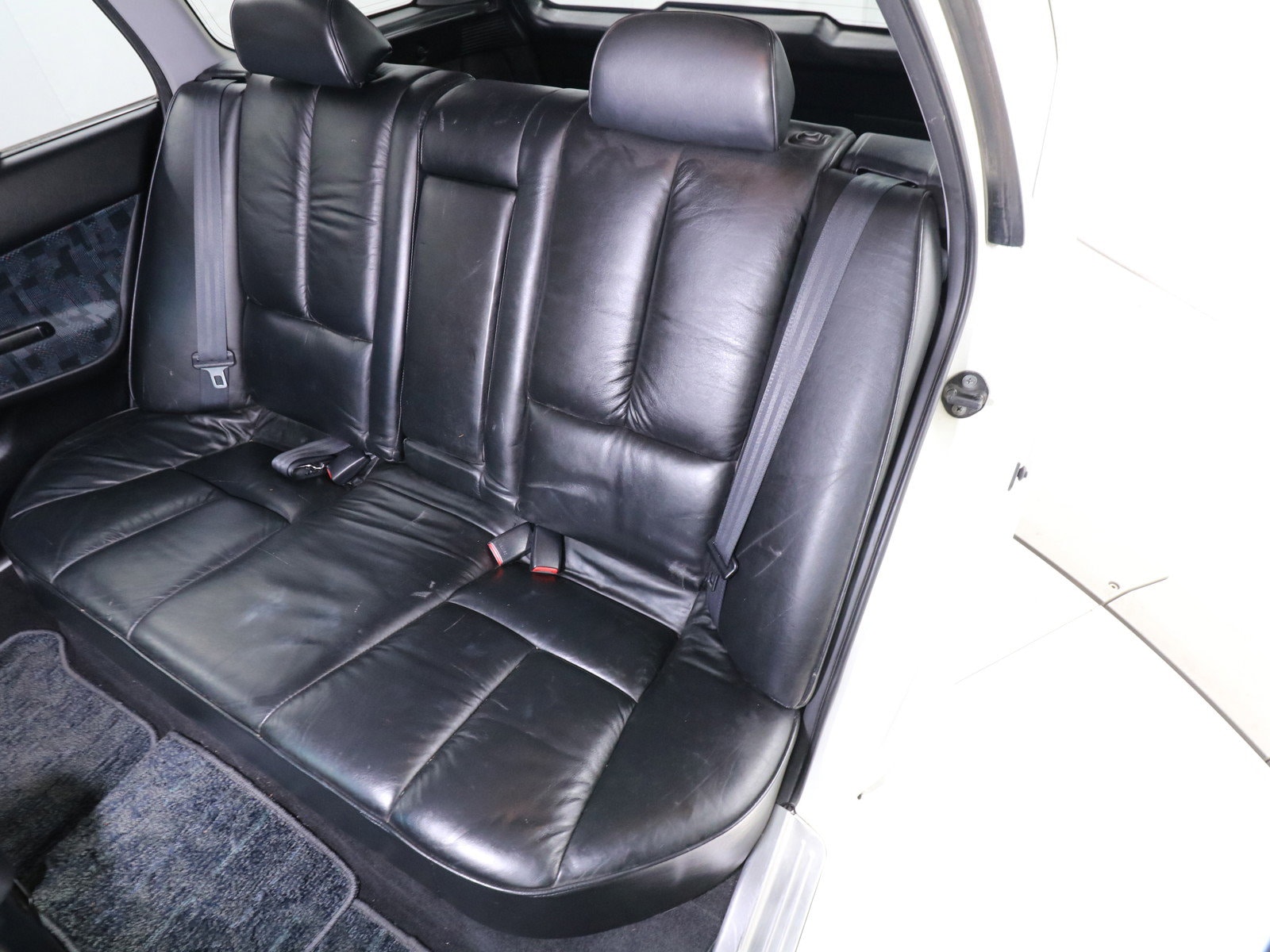 1998 Mitsubishi Legnum 20