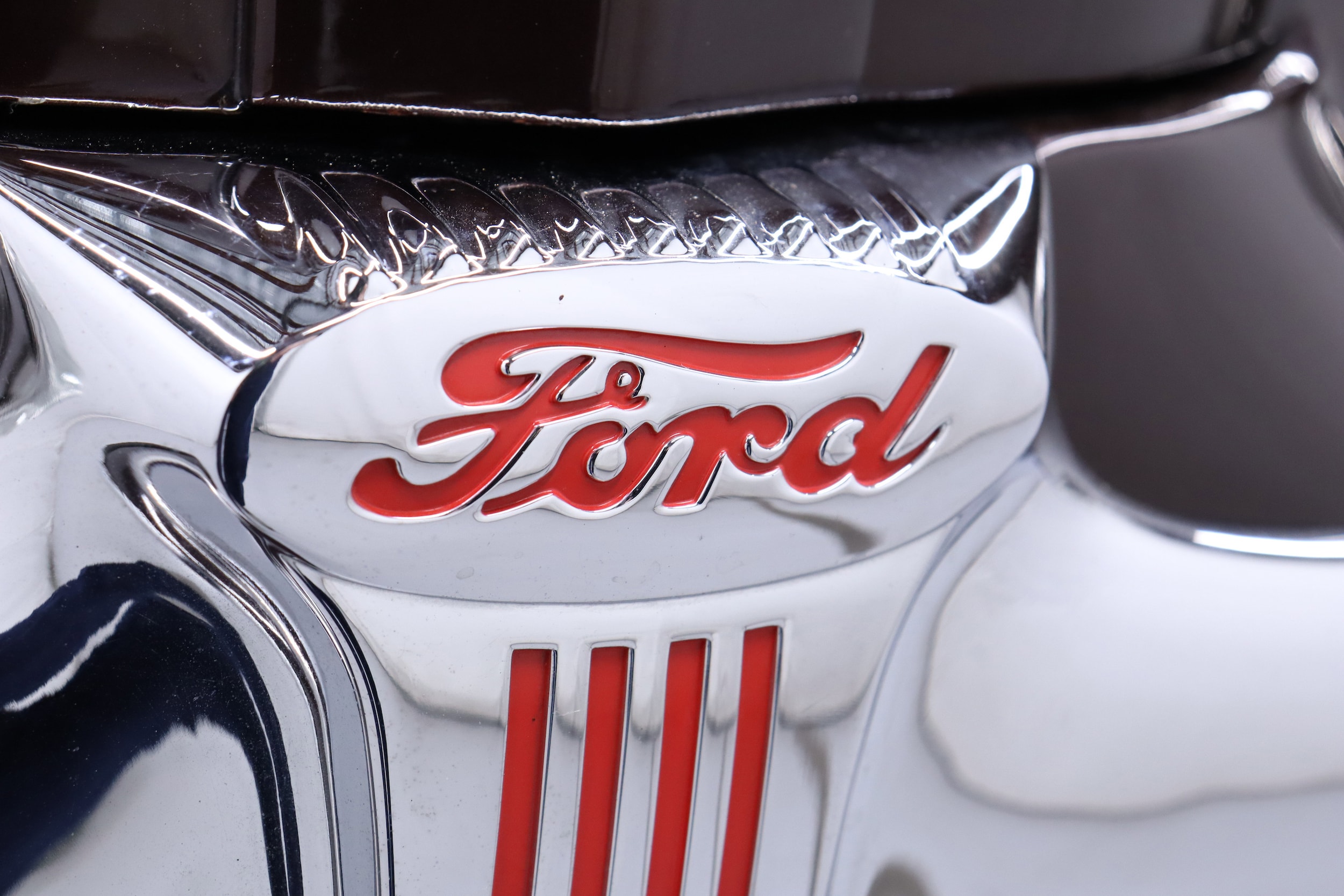 1946 Ford Super Deluxe 85