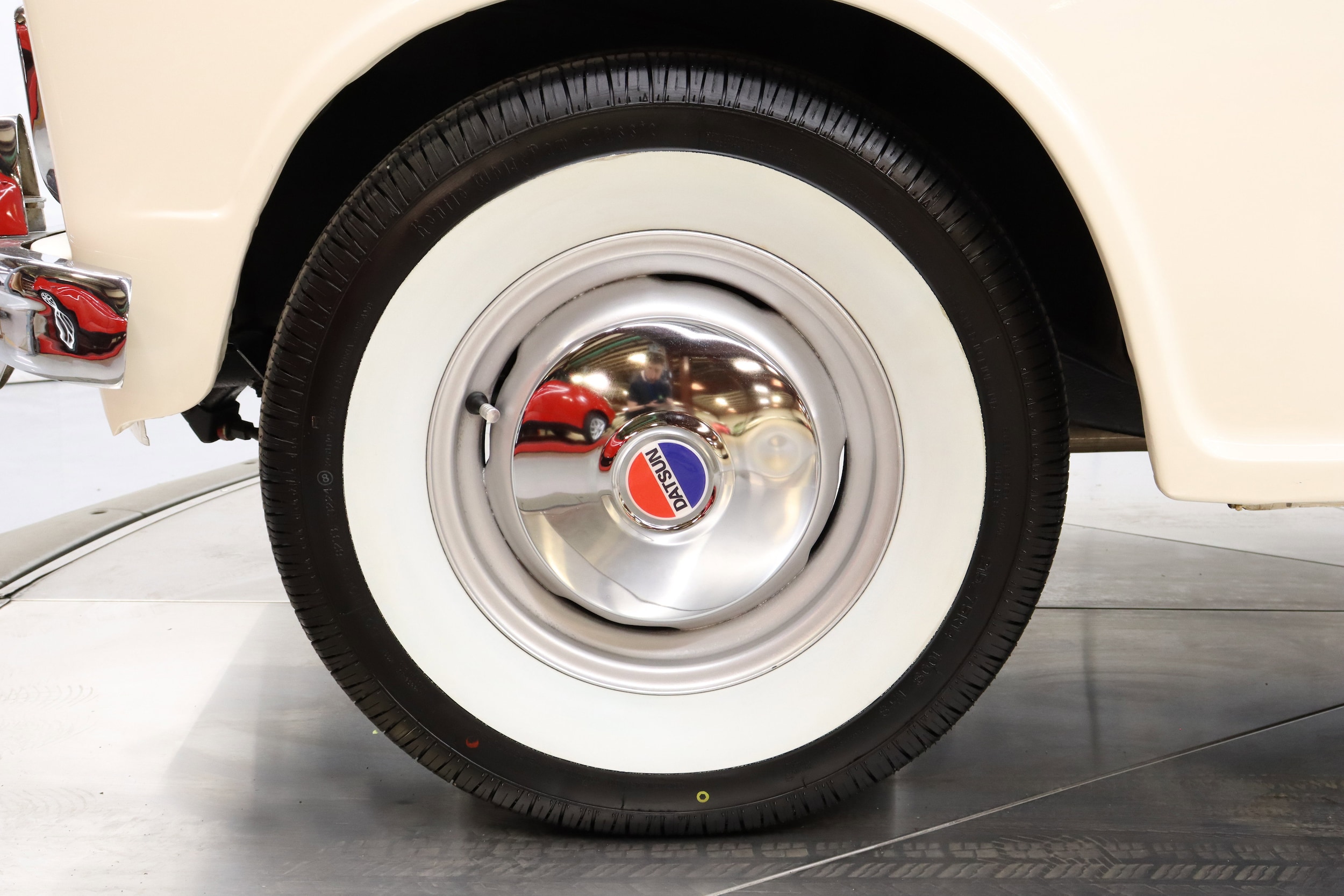 1964 Datsun 1200 26