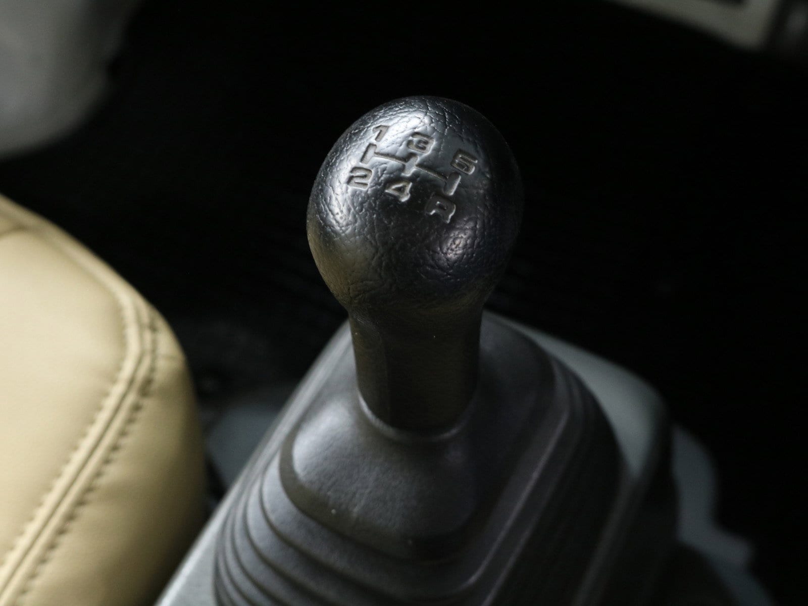1999 Suzuki Carry 13