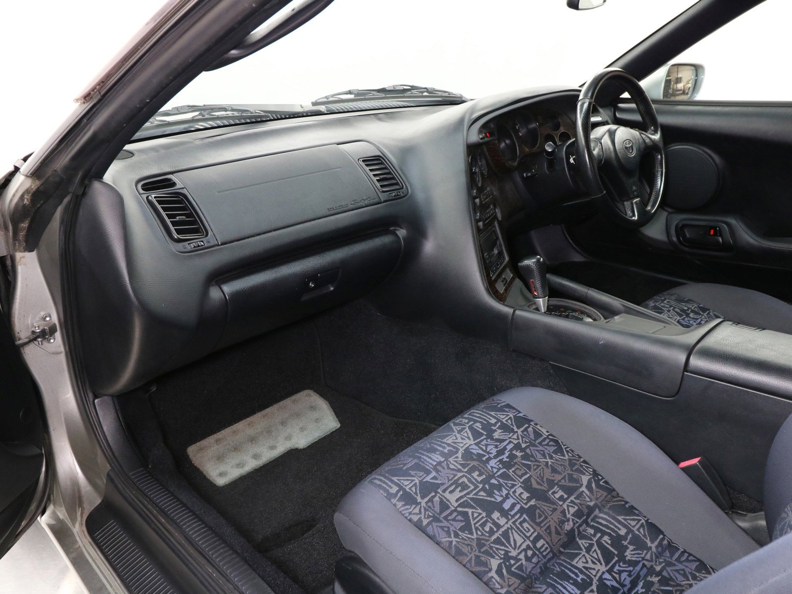 1997 Toyota Supra 14
