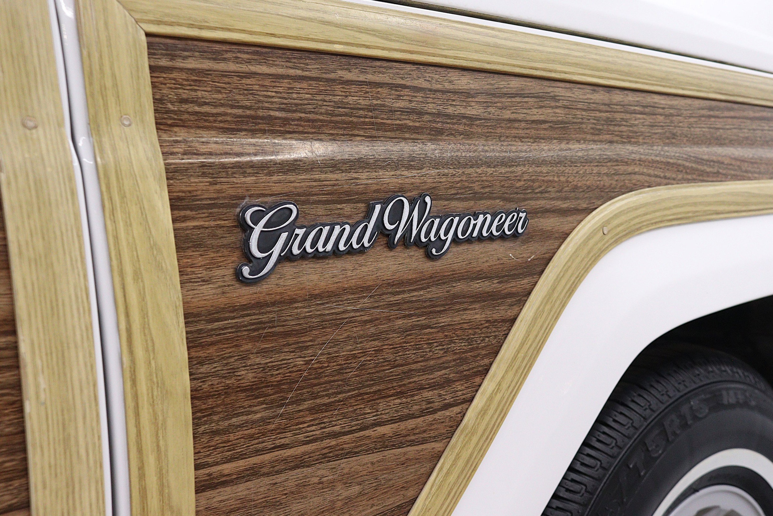 1997 Jeep Grand Wagoneer 70