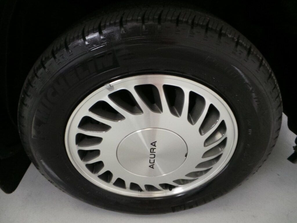 1990 Acura Legend 41
