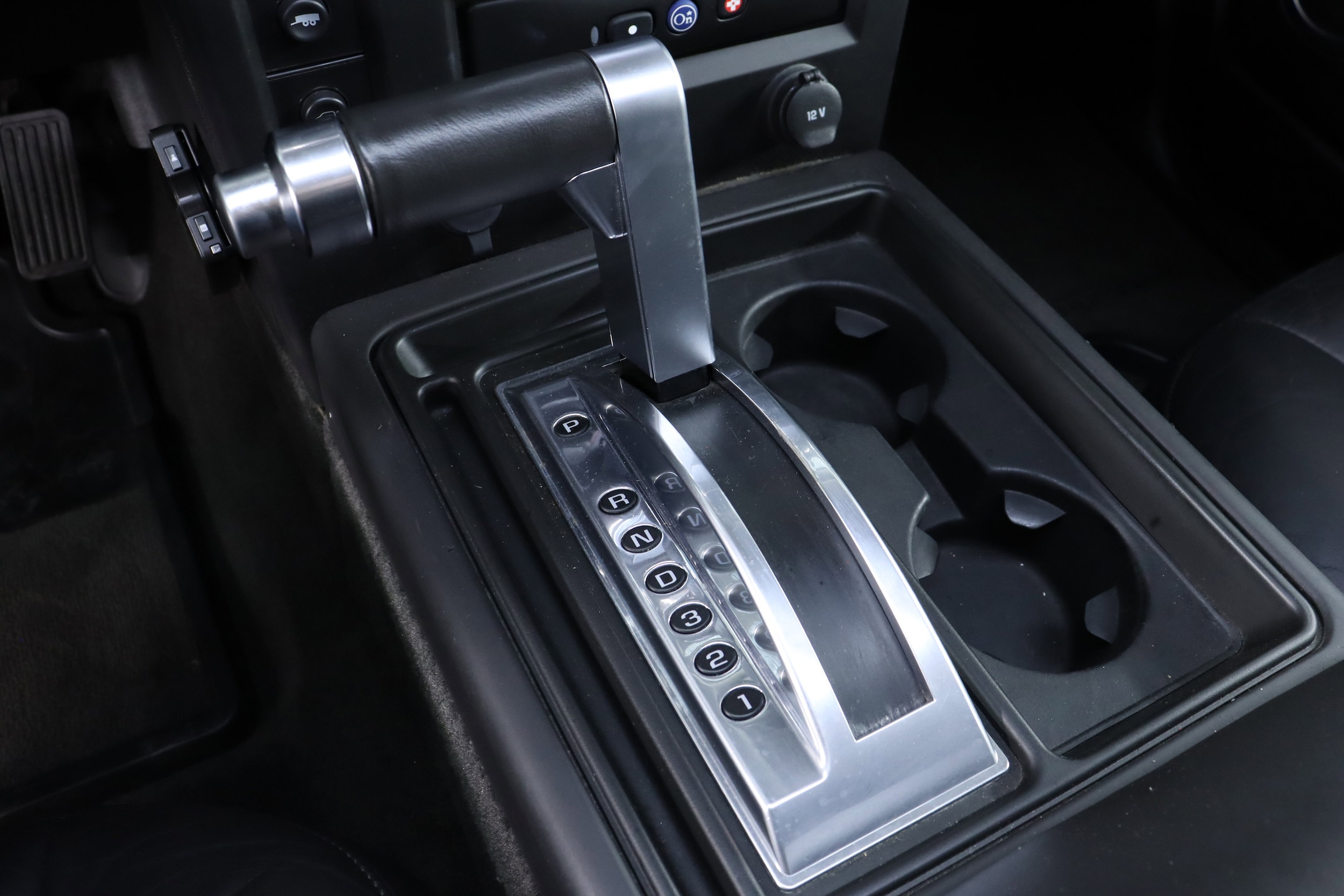 2005 HUMMER H2 16