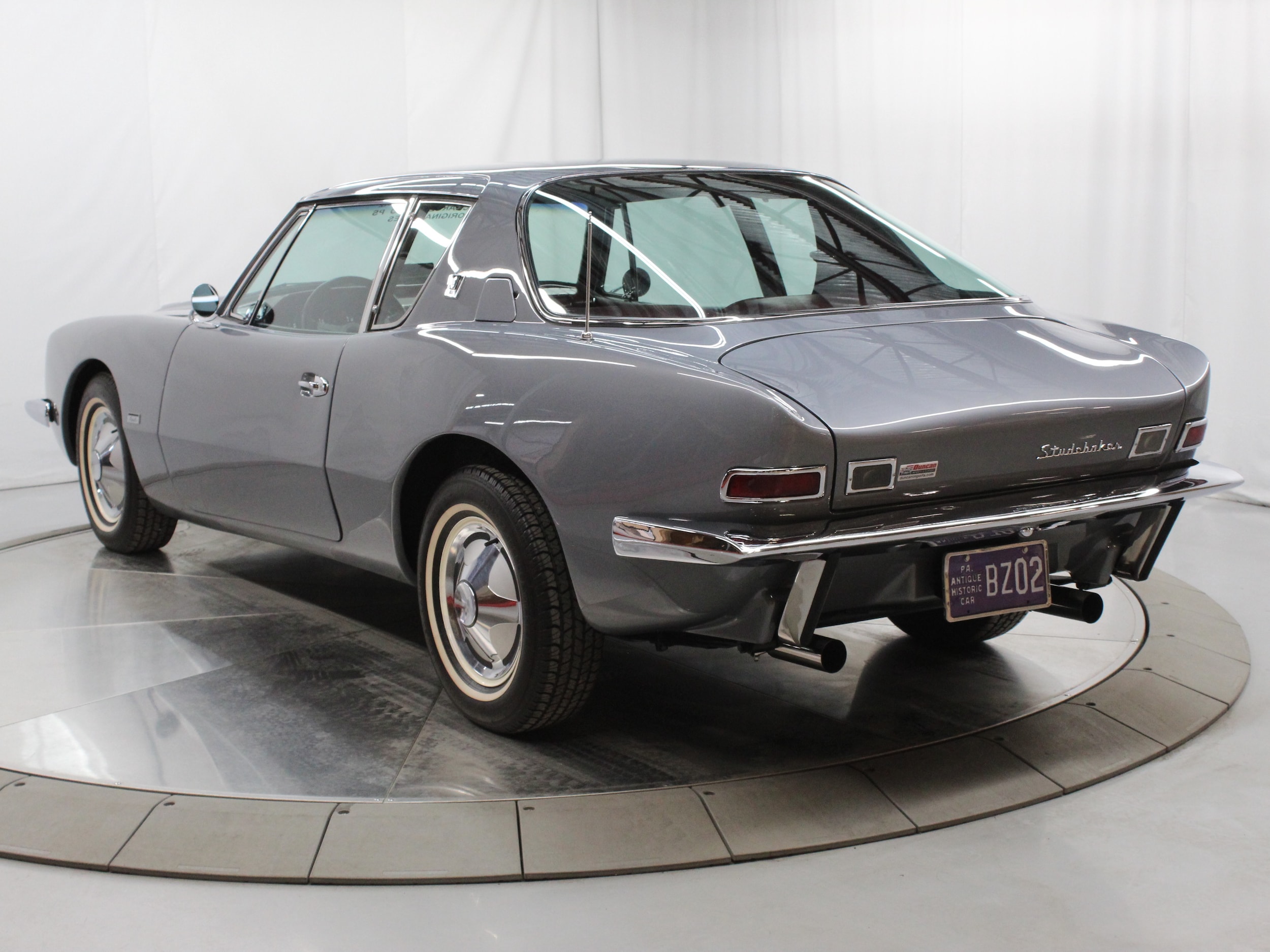 1964 Studebaker Avanti 5